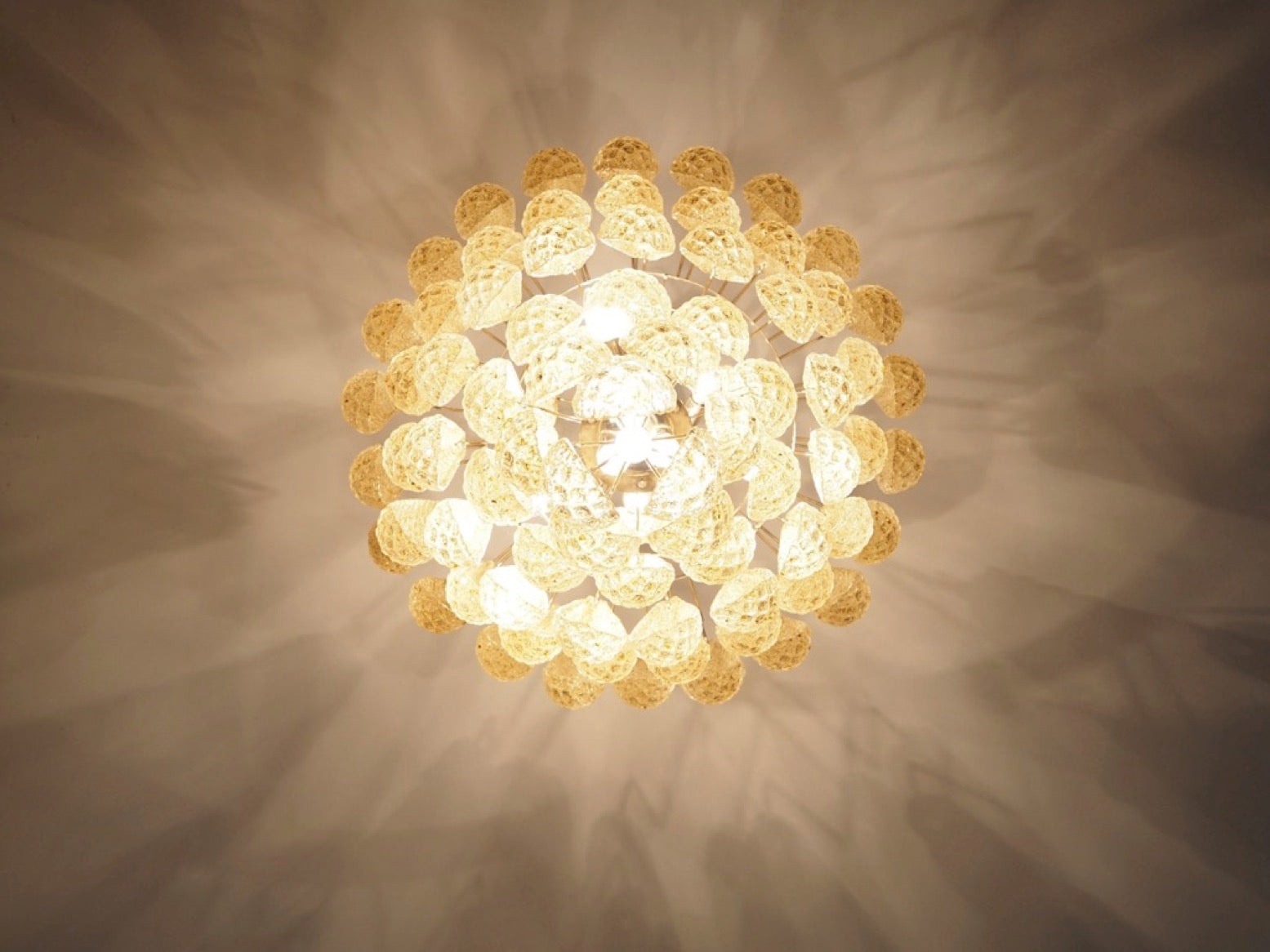Murano Lysekrone – 85 Klare Gule Dråpeglass – detalj 3 – Murano Classics