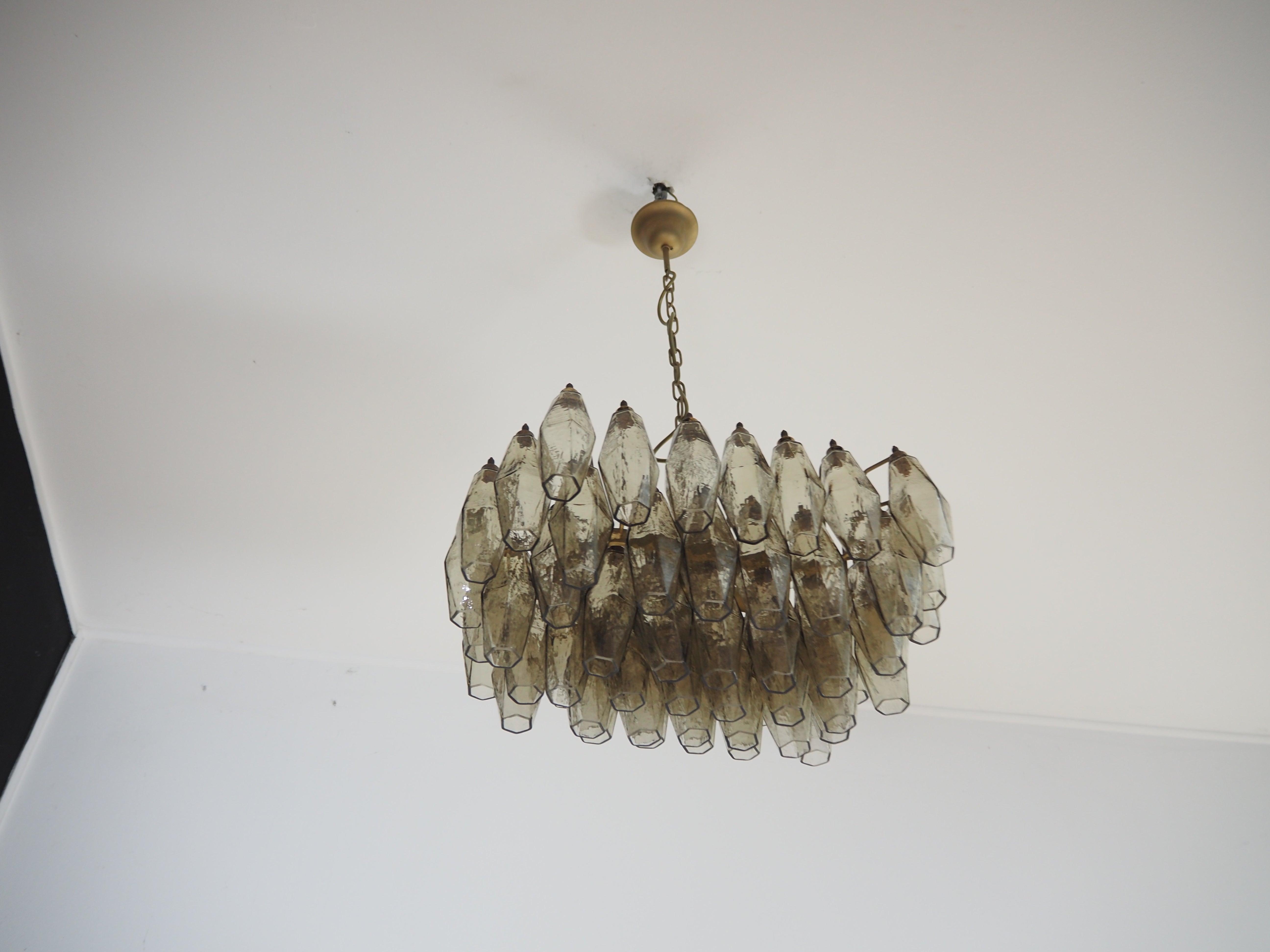 Murano Lysekrone – 56 Røykfargede Poliedriglass – detalj 8 – Murano Classics