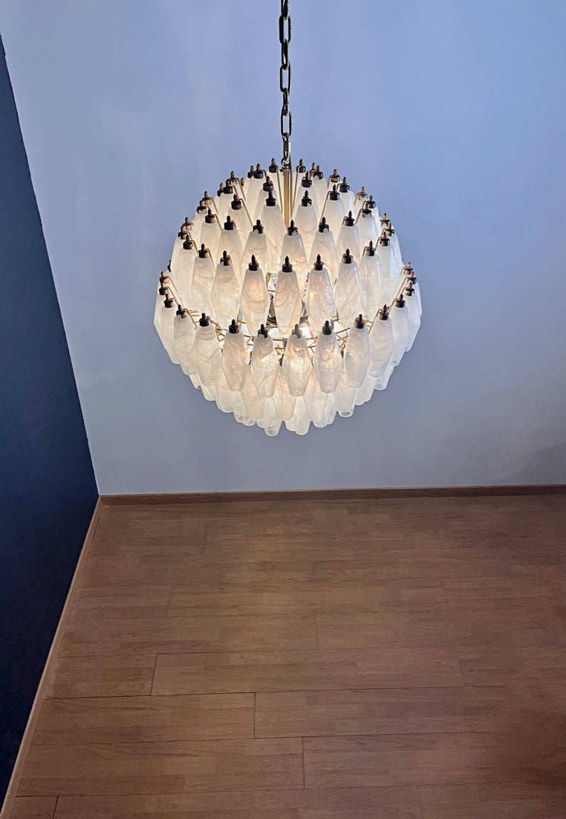 Murano Lysekrone | 140 Alabaster hvit Poliedriglass