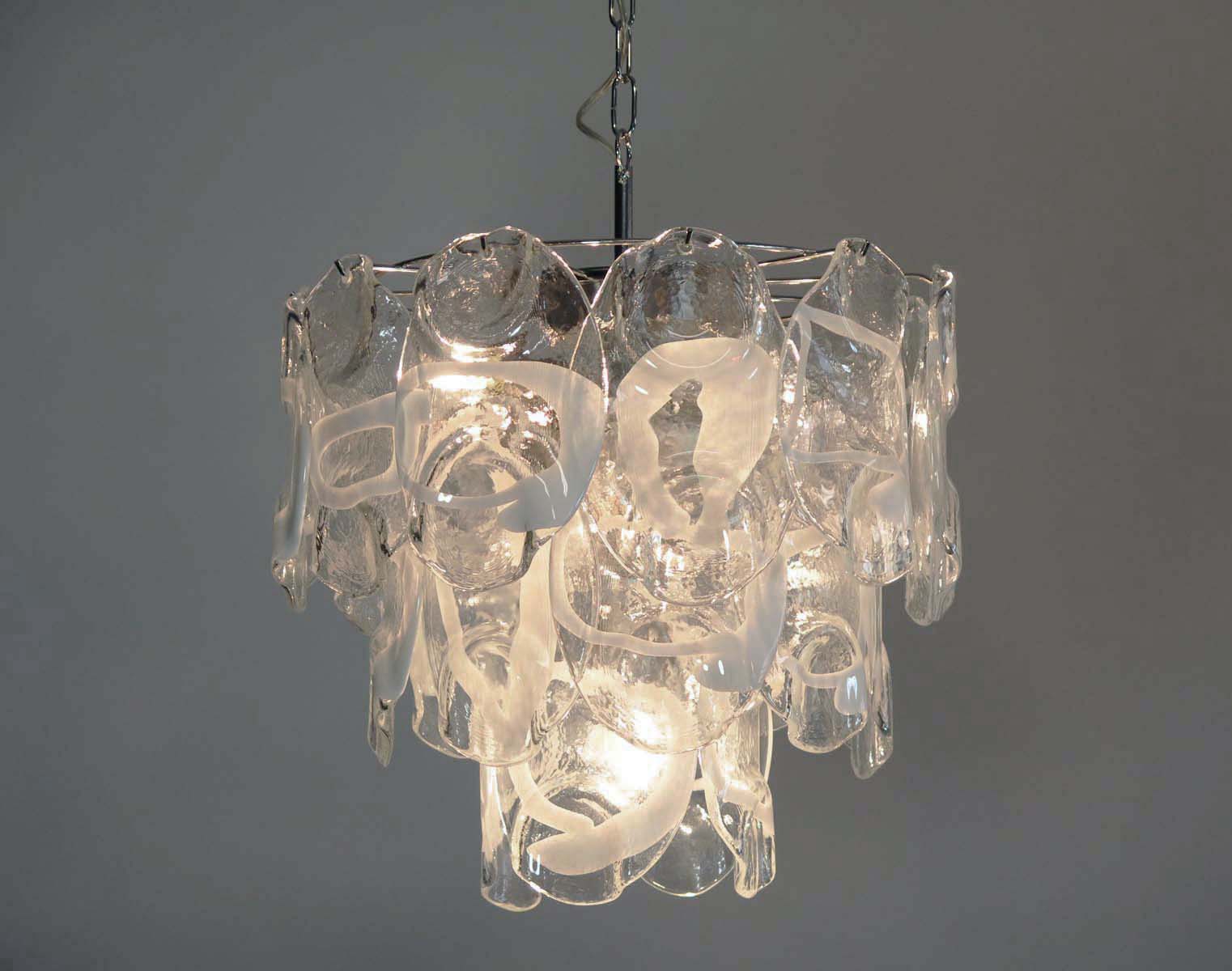 Murano Lysekrone | 23 Klare Hvite Crostoliglass