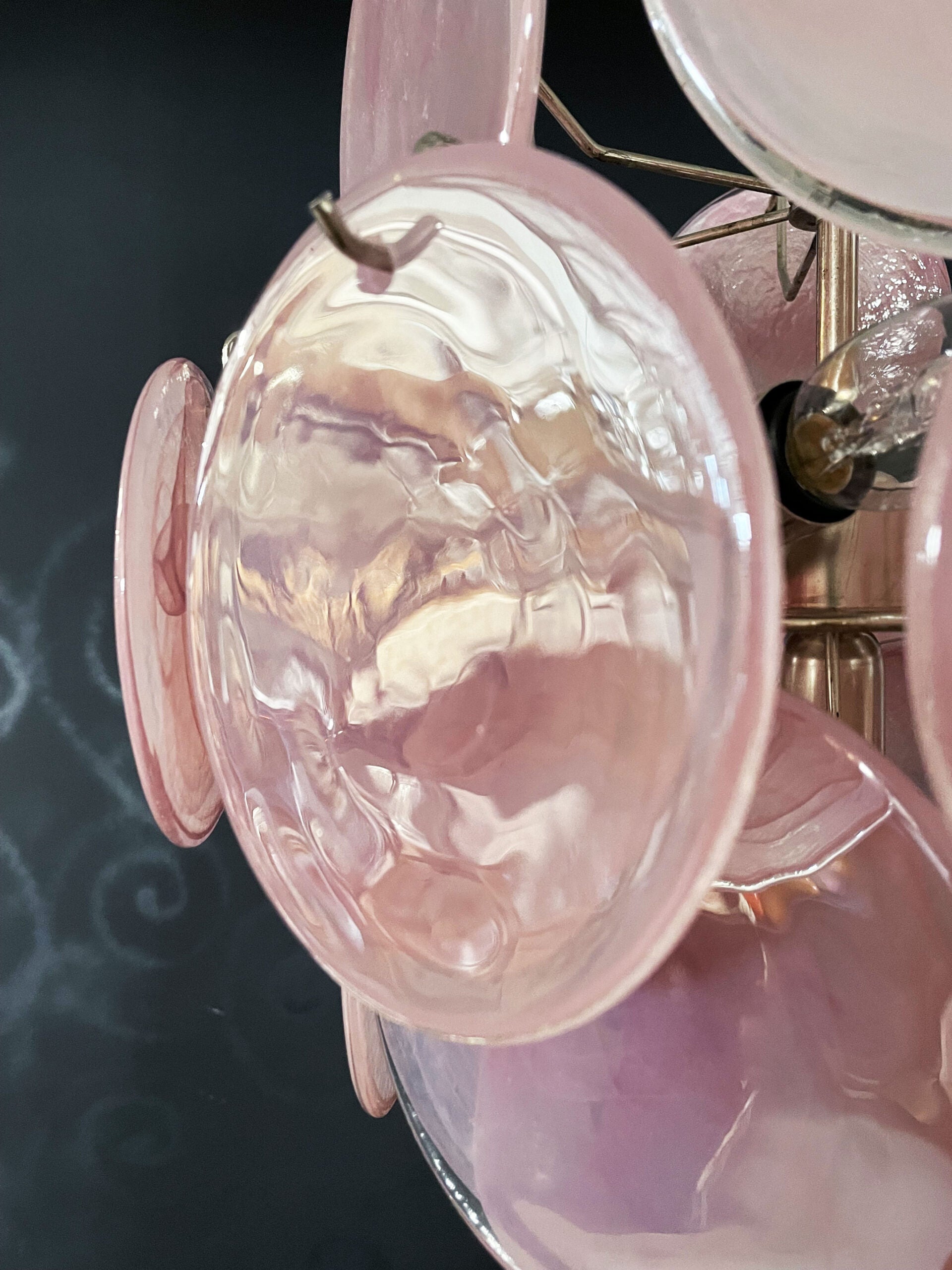 Murano Lysekrone – 24 Rosa Glassdisker – detalj 8 – Murano Classics