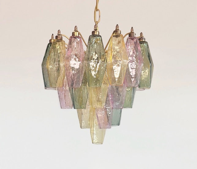 Murano Lysekrone – 32 Multifarget Poliedriglass – Murano Classics