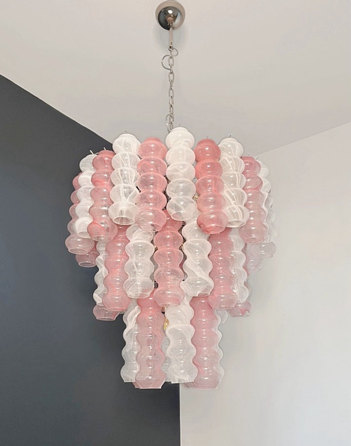 Murano Lysekrone – 48 Rosa Hvite Alabaster Glassrør – Murano Classics