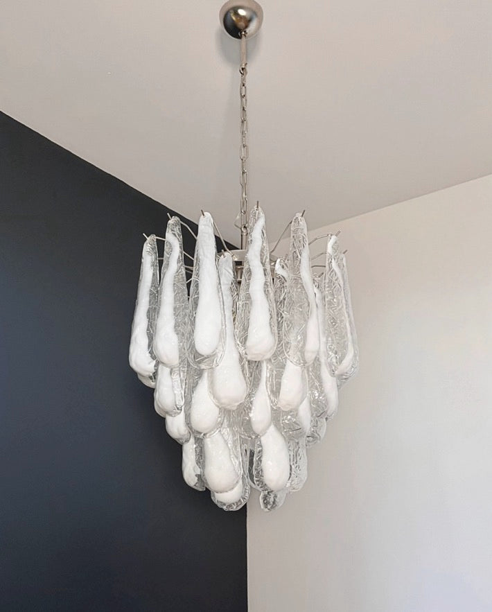 Murano Lysekrone – 41 Lattimo Dråpeglass – detalj 9 – Murano Classics