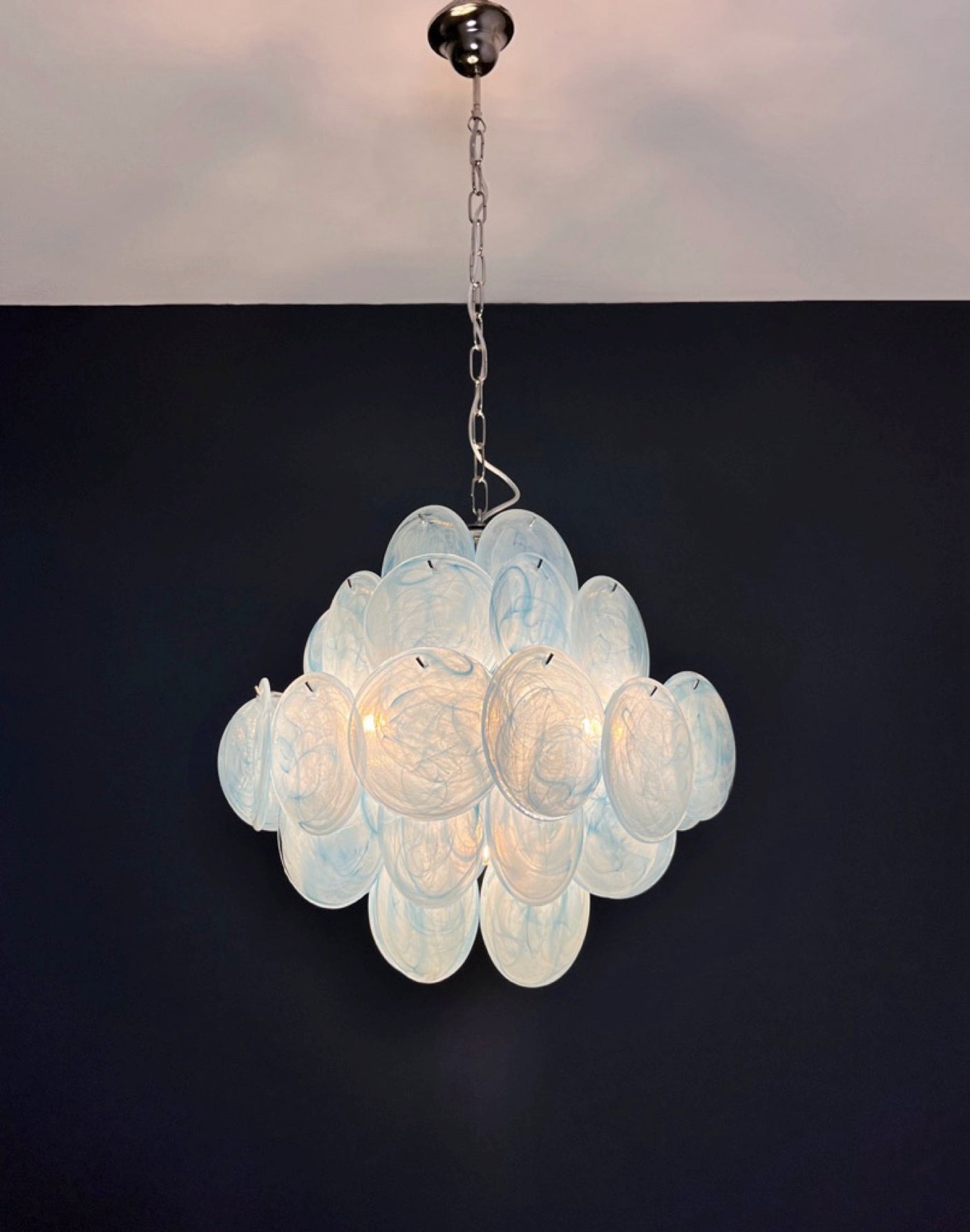 Murano Lysekrone – 36 Blå Alabaster Diskglass – detalj 7 – Murano Classics