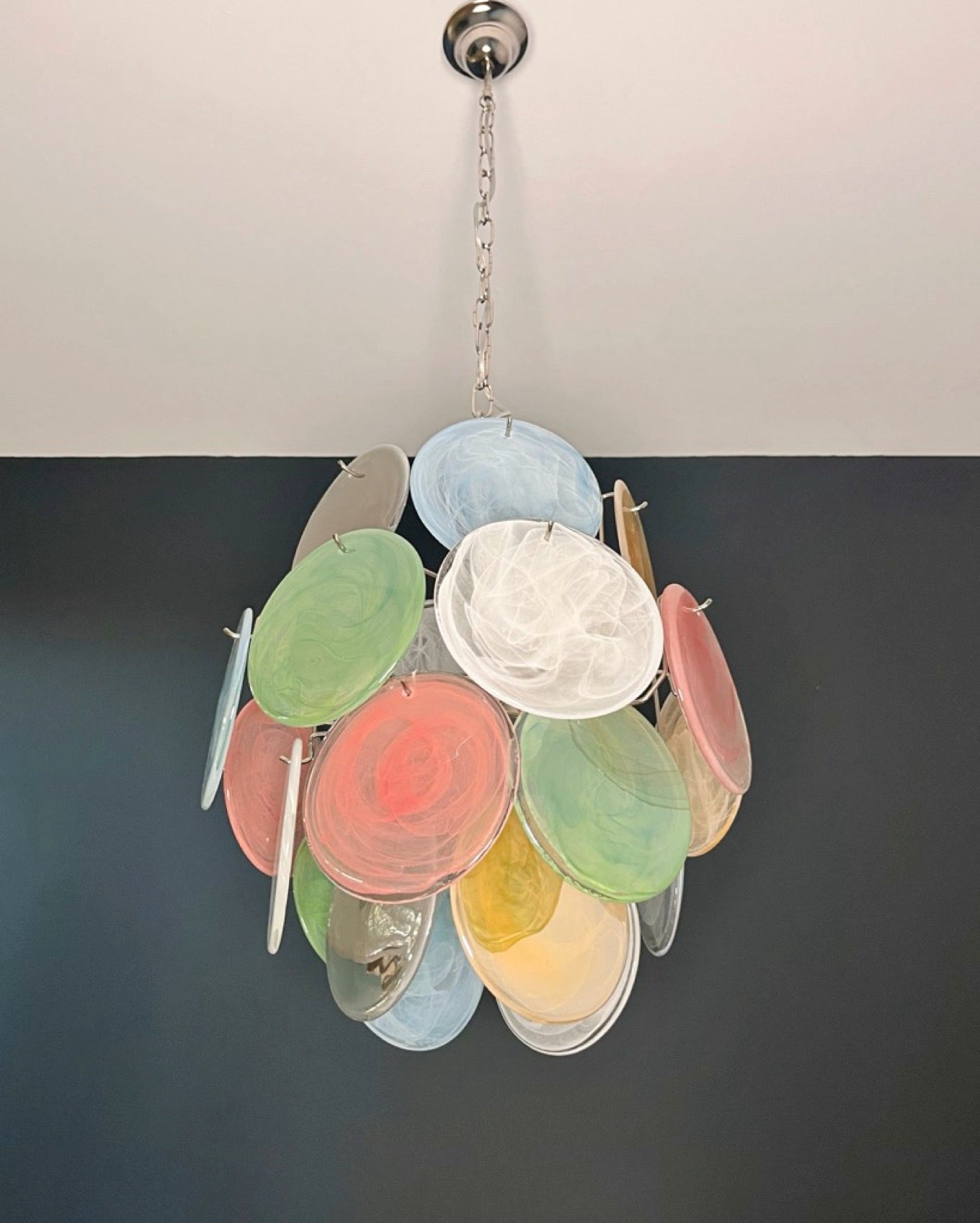 Murano Lysekrone – 24 Multifarget Alabaster Diskglass – detalj 11 – Murano Classics