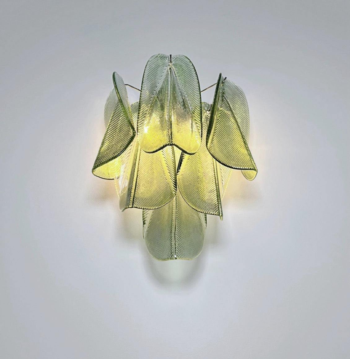 Pair of Vintage Italian Murano wall lights – 12 “rondini” green glass