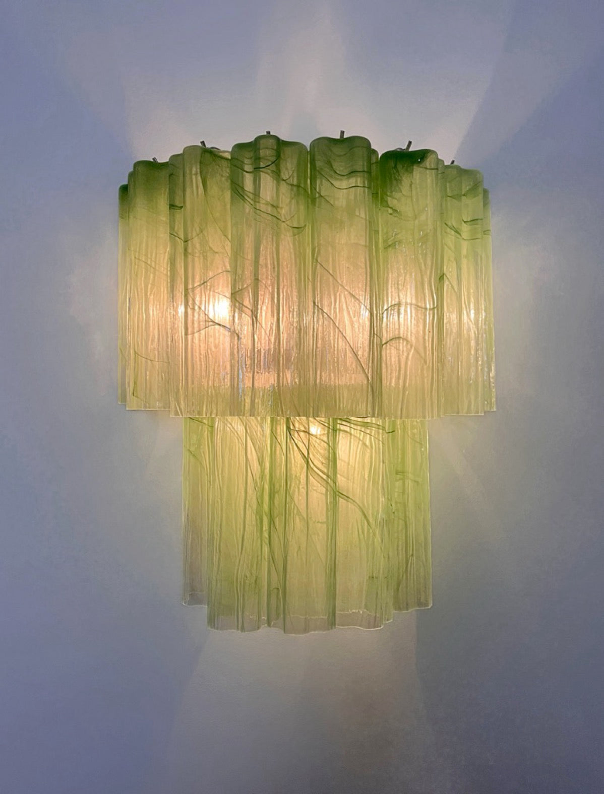 Fantastic pair of Murano Glass Tube wall sconces – 13 green alabaster glass tube