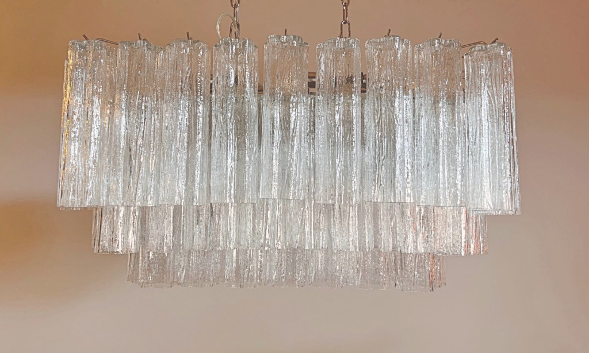 Elegant Murano tube Chandelier – 72 clear glasses