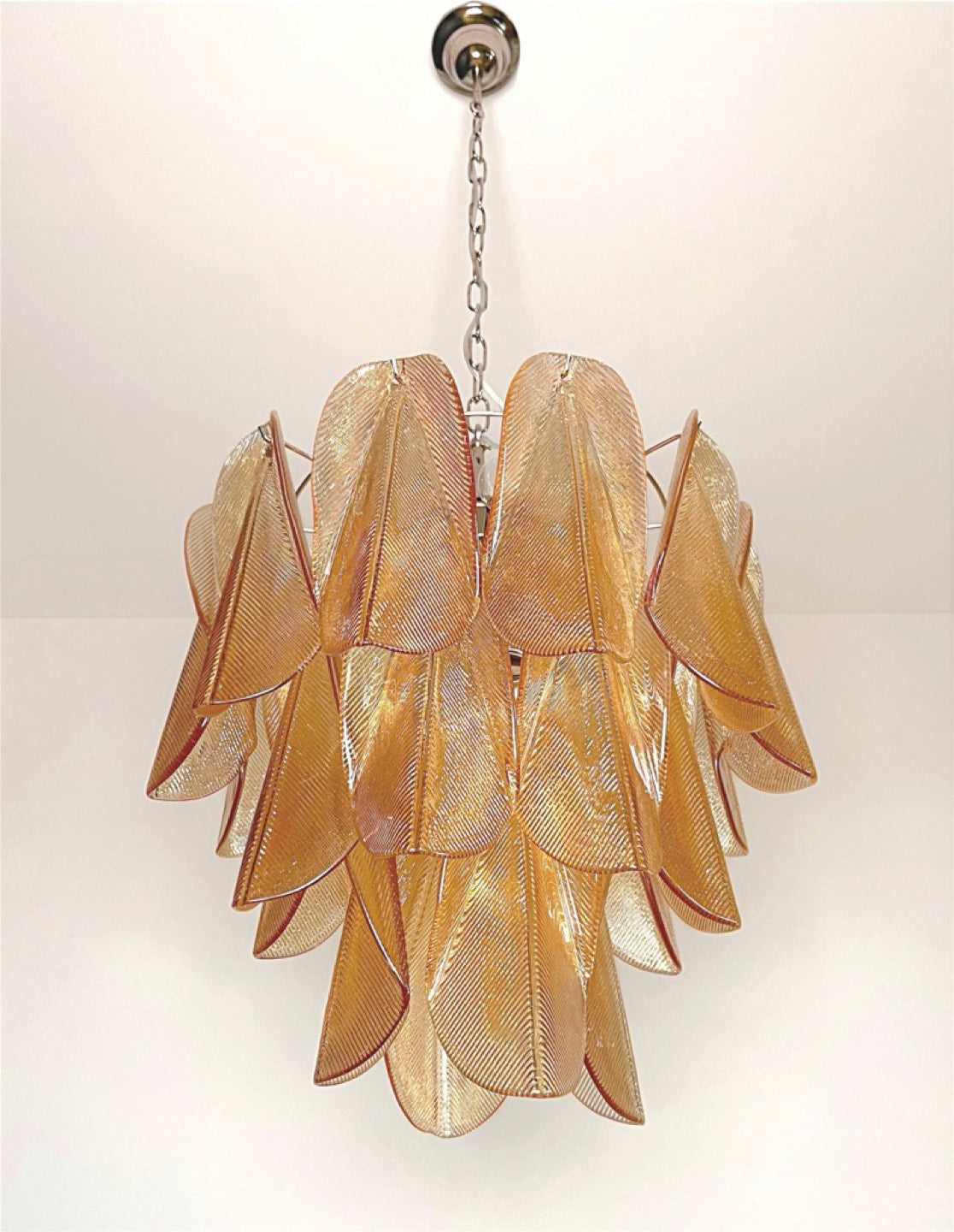 Italian vintage Murano chandelier – Mazzega – 23 “rondini” tobacco glass