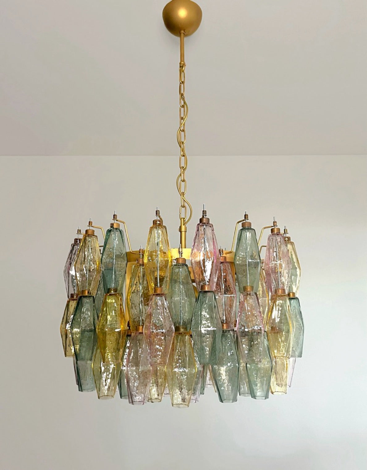 Amazing Murano glass Candelier – 107 multicolored poliedri
