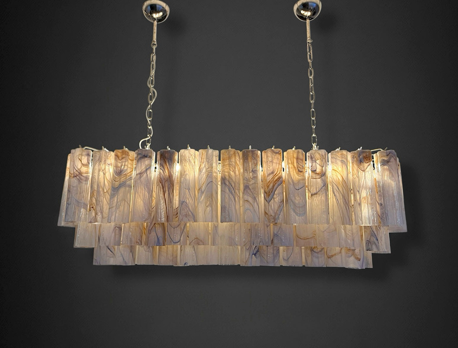 Elegant Murano tube Chandelier – 114 alabaster witeria glasses