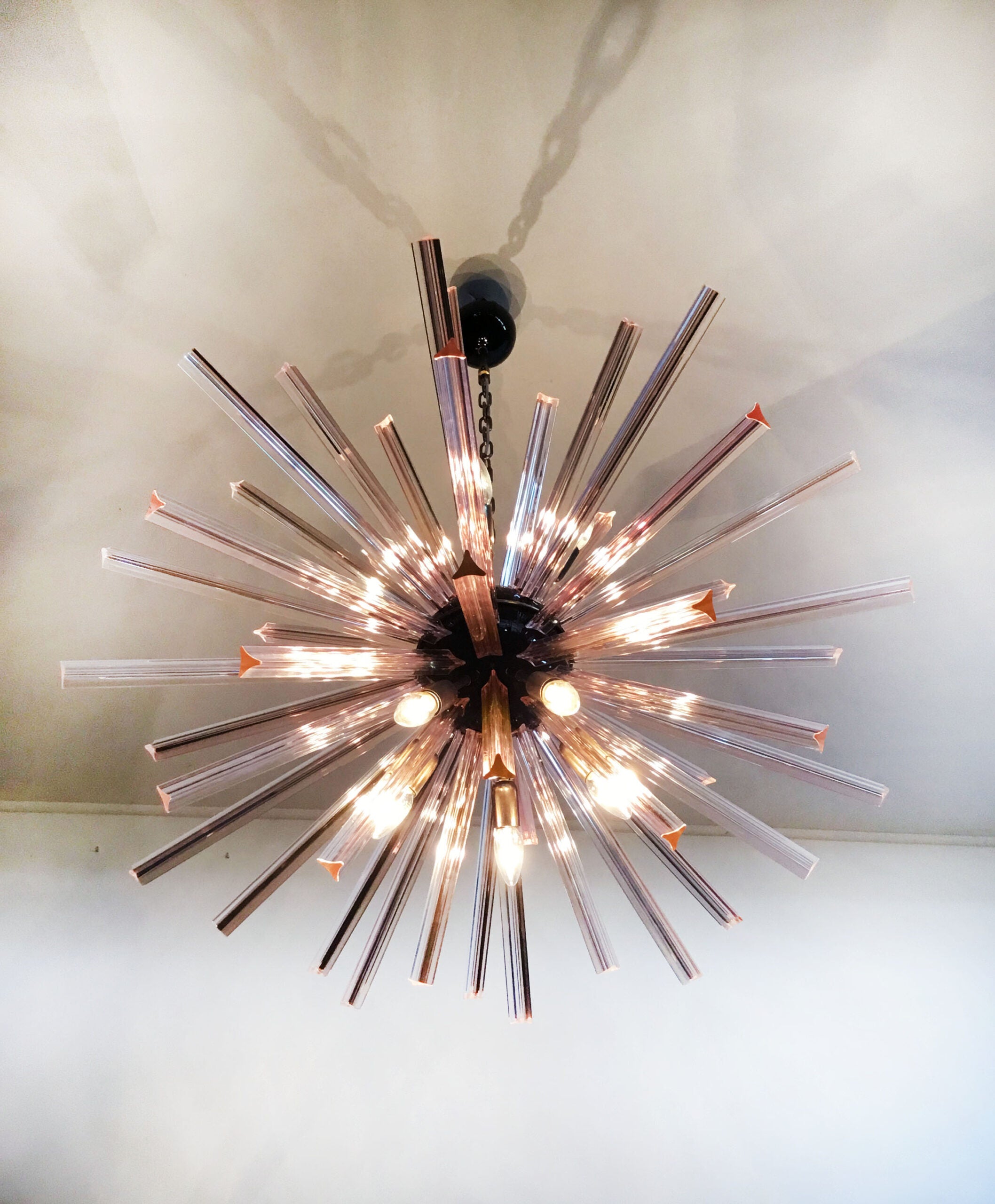 Murano Lysekrone – 50 Rosa Sputnik – detalj 9 – Murano Classics
