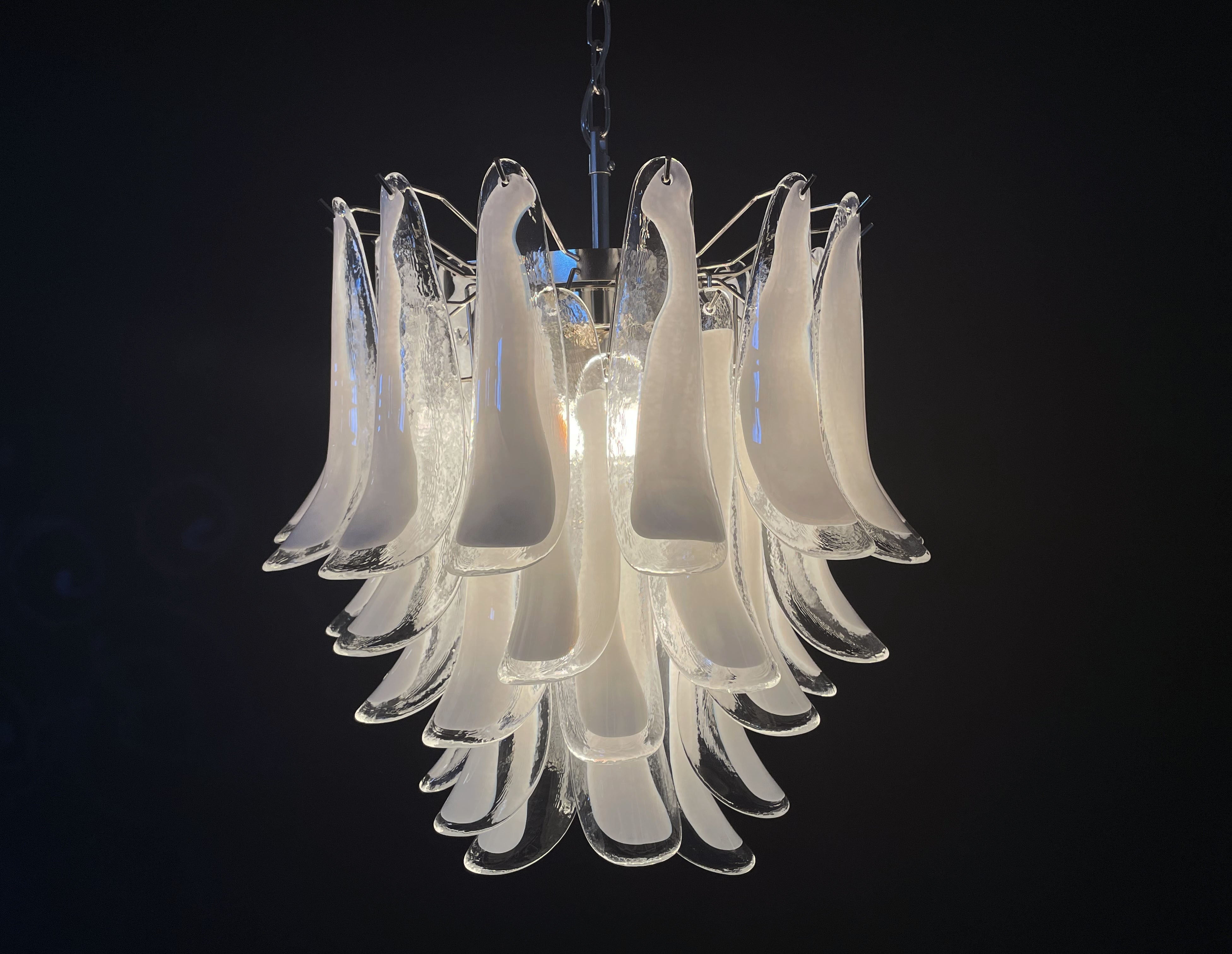 Murano Lysekrone – 41 Klare Konglebladglass – Murano Classics
