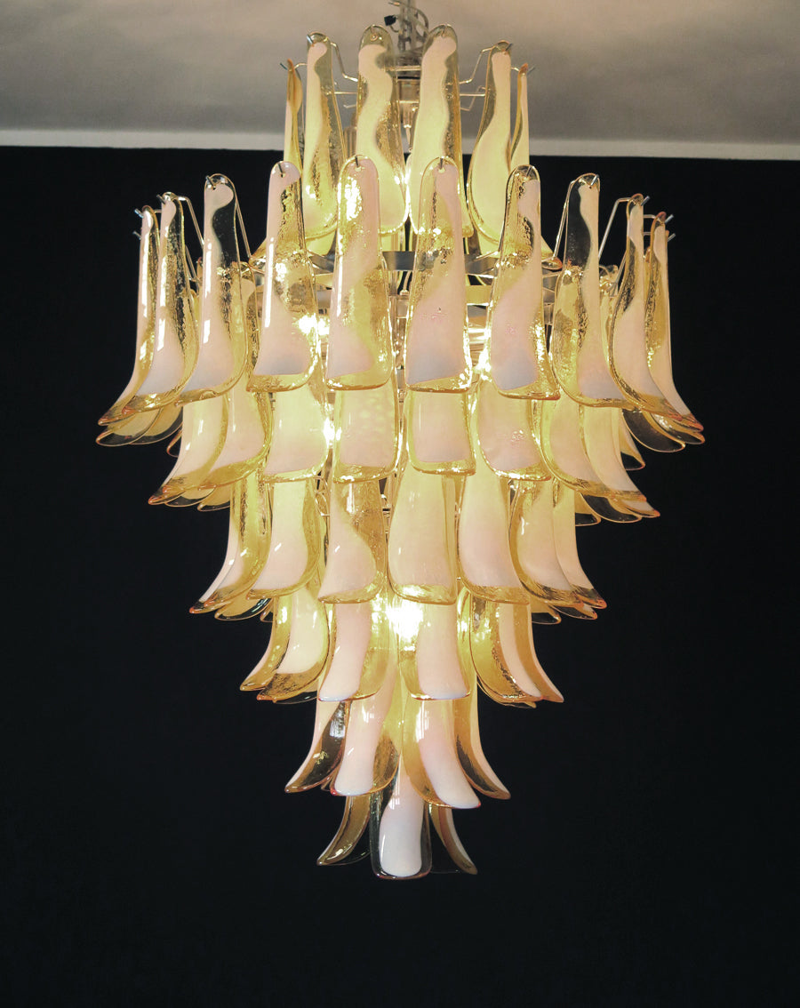 Murano Lysekrone – 85 Karamelfargede Konglebladglass – detalj 4 – Murano Classics