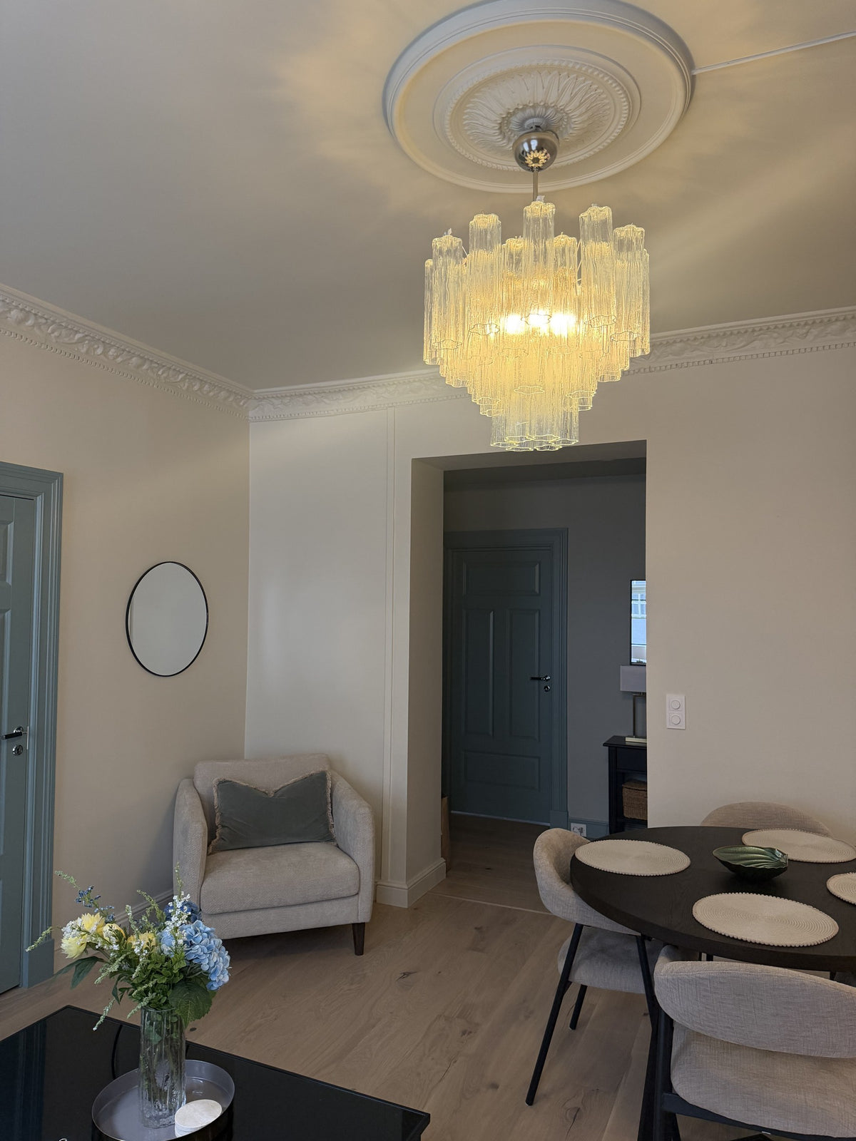 Murano Lysekrone – 36 Klare Glassrør – miljøbilde 4 – Murano Classics