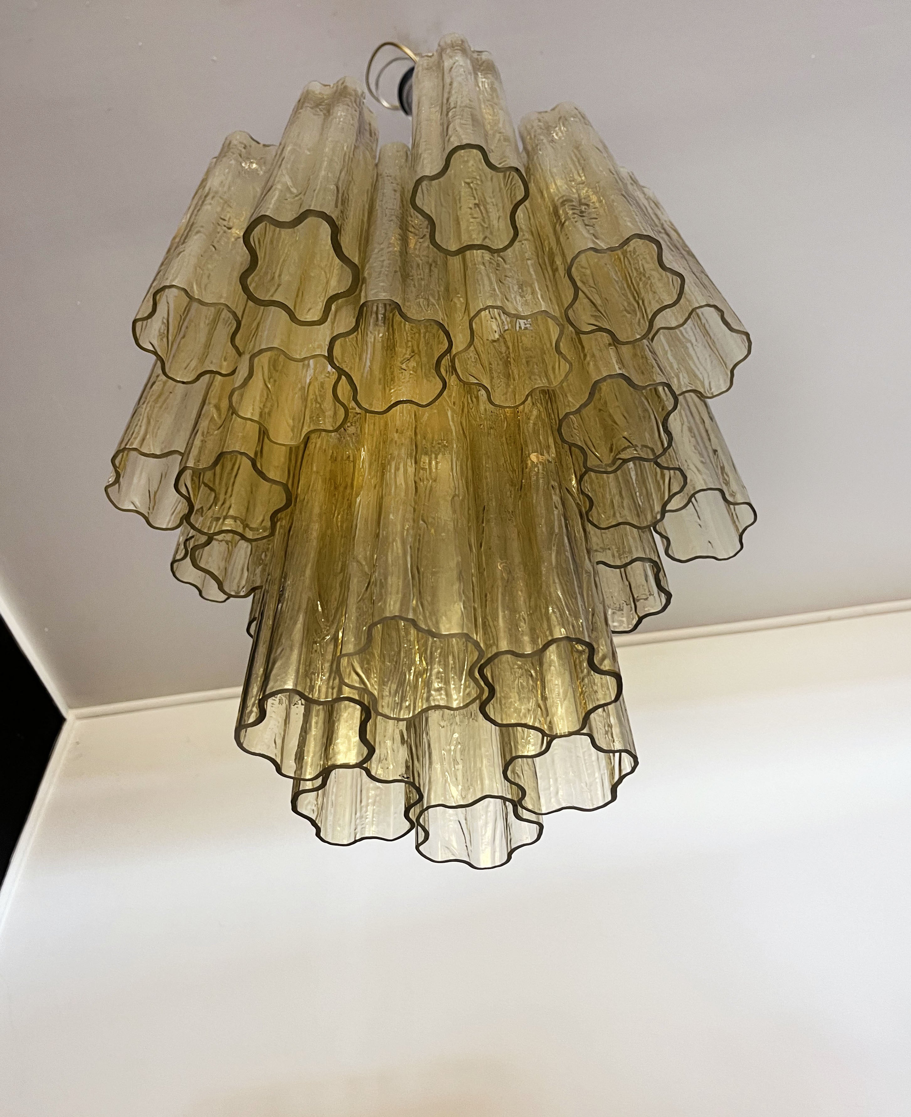 Murano Lysekrone – 30 Gule Glassrør – detalj 4 – Murano Classics