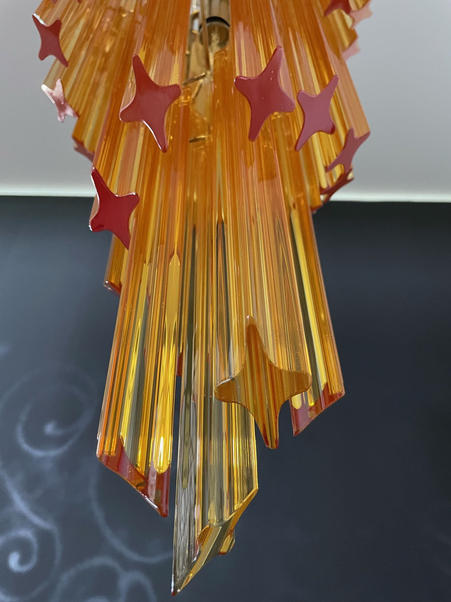 Murano Lysekrone – 54 Gule Prismeglass – detalj 2 – Murano Classics