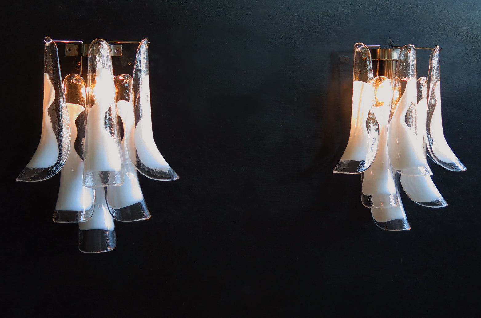 Murano Vegglampe – 6 Hvite Konglebladglass – 2 stk – detalj 6 – Murano Classics
