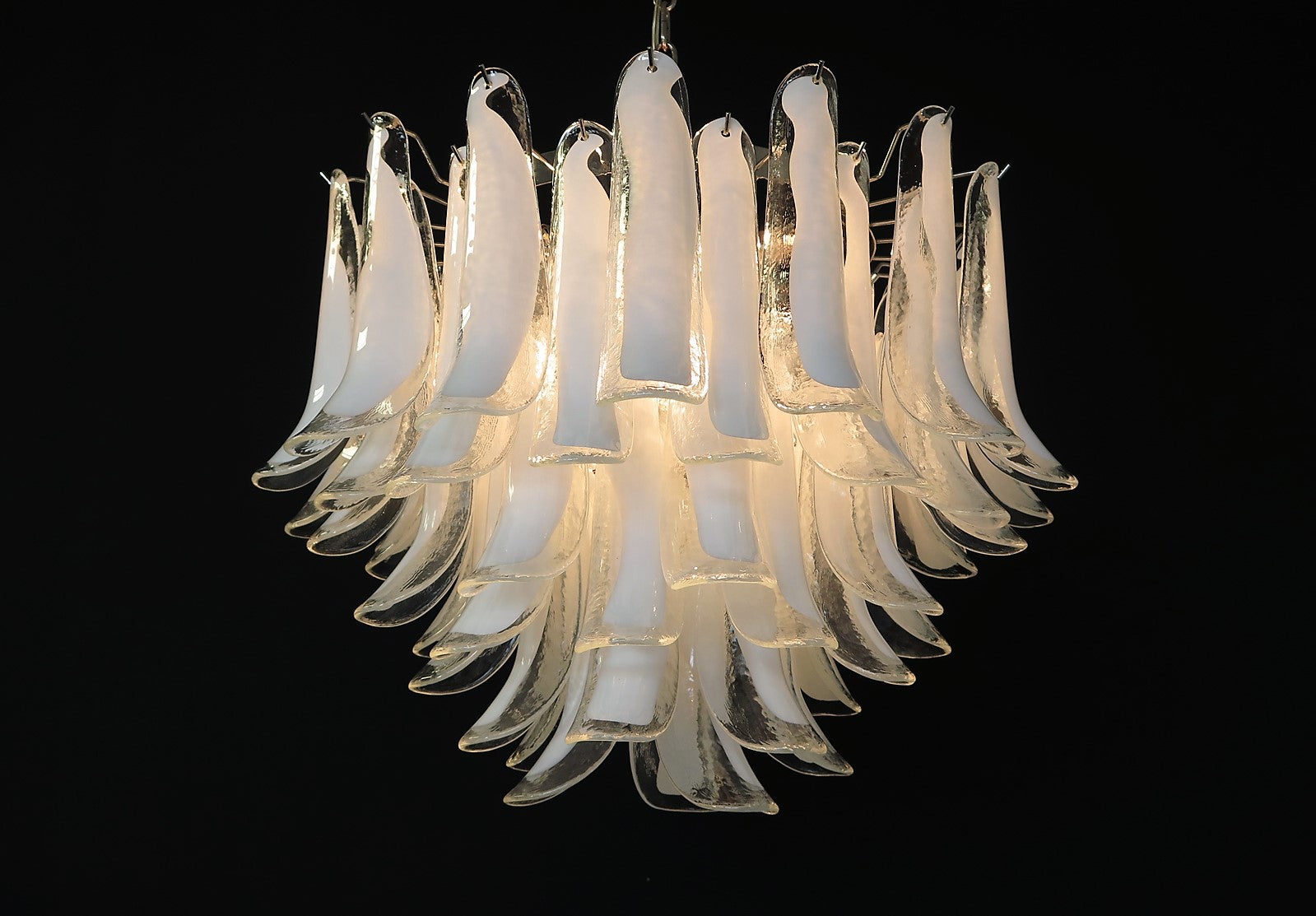 Murano Lysekrone – 53 Klare Konglebladglass – detalj 6 – Murano Classics