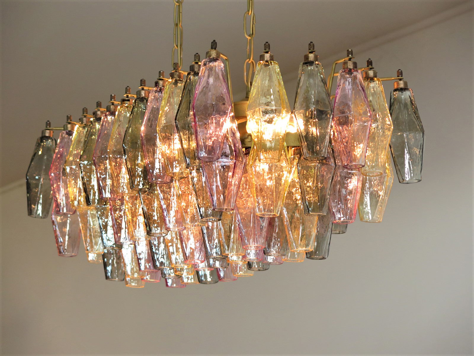 Murano Lysekrone – 84 Multifargede Poliedriglass – detalj 6 – Murano Classics