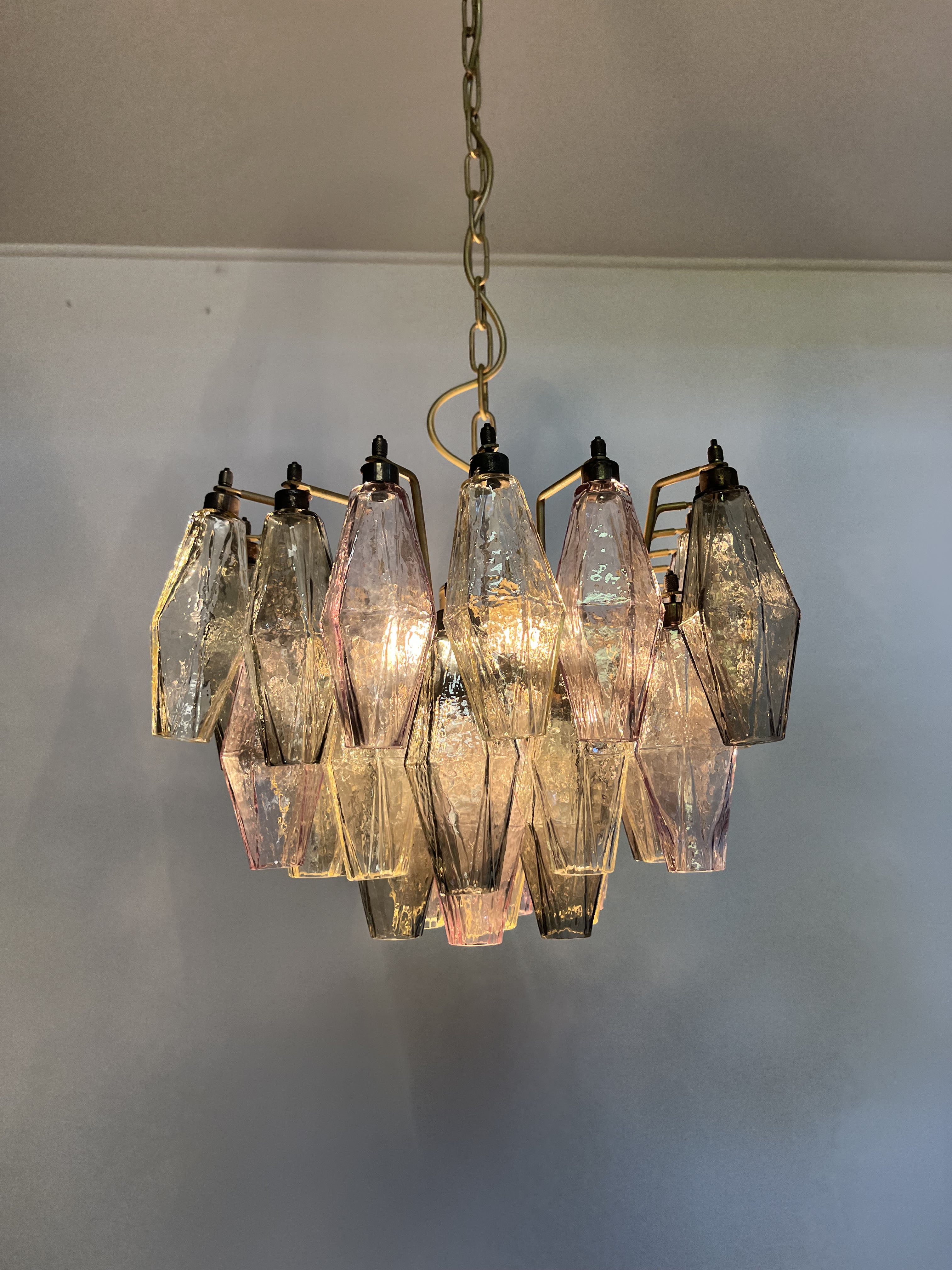Murano Lysekrone – 56 Multifargede Poliedriglass – detalj 4 – Murano Classics