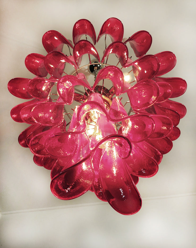 Murano Lysekrone – 52 Røde Konglebladglass – detalj 5 – Murano Classics