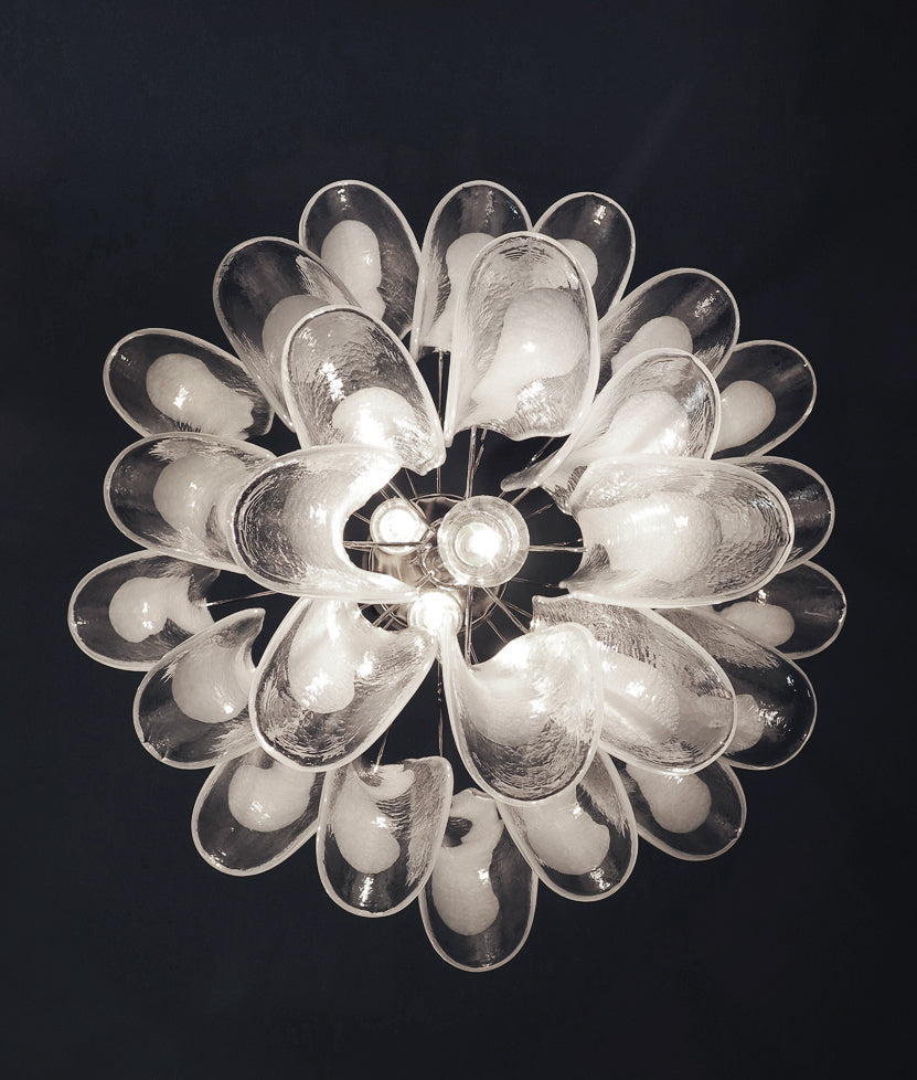 Murano Lysekrone – 26 Klare Konglebladglass – detalj 1 – Murano Classics