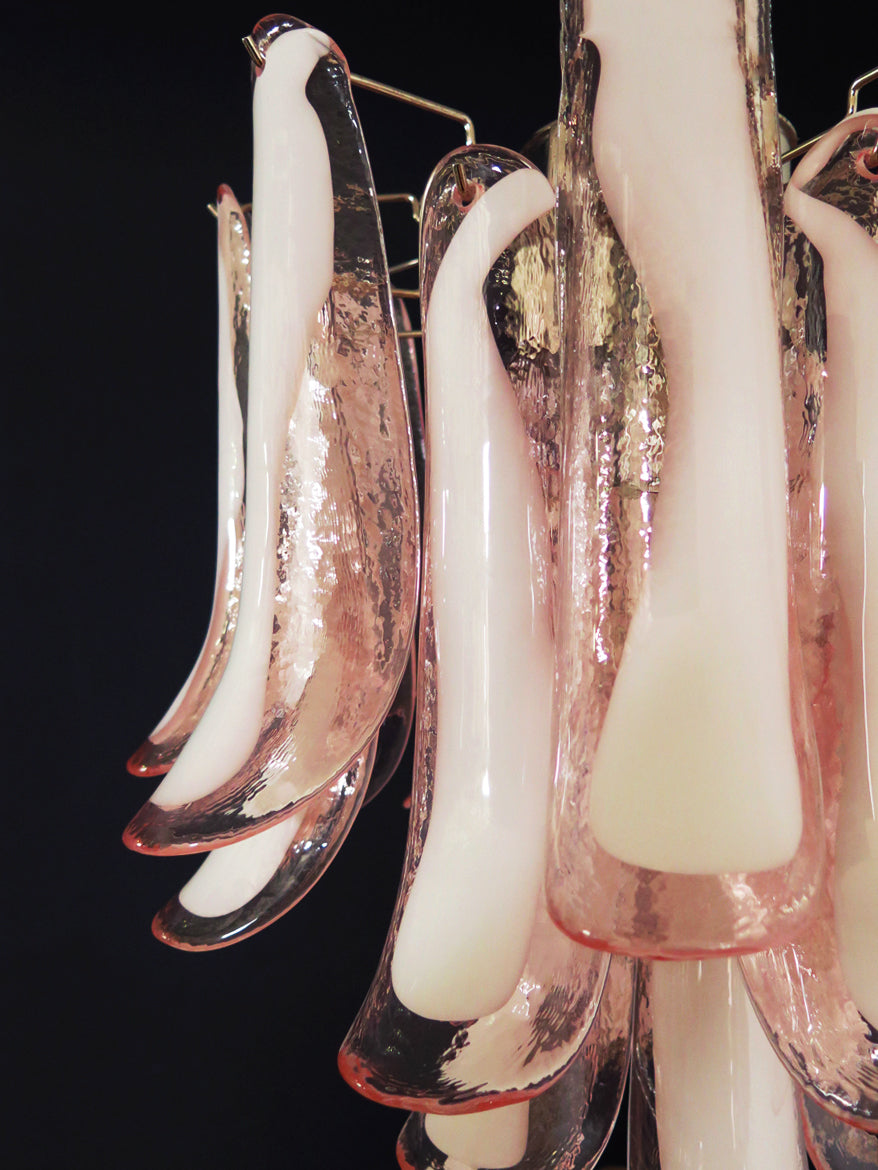 Murano Lysekrone – 26 Rosa Konglebladglass – detalj 3 – Murano Classics