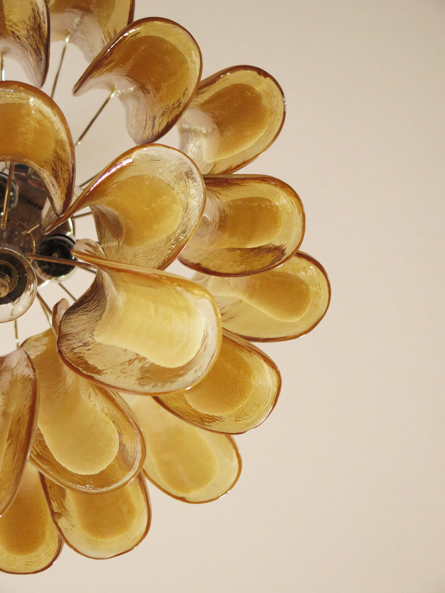 Murano Lysekrone – 26 Gule Konglebladglass – detalj 3 – Murano Classics