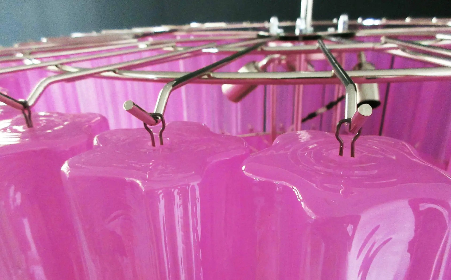 Murano Lysekrone – 78 Rosa Glassrør – detalj 3 – Murano Classics