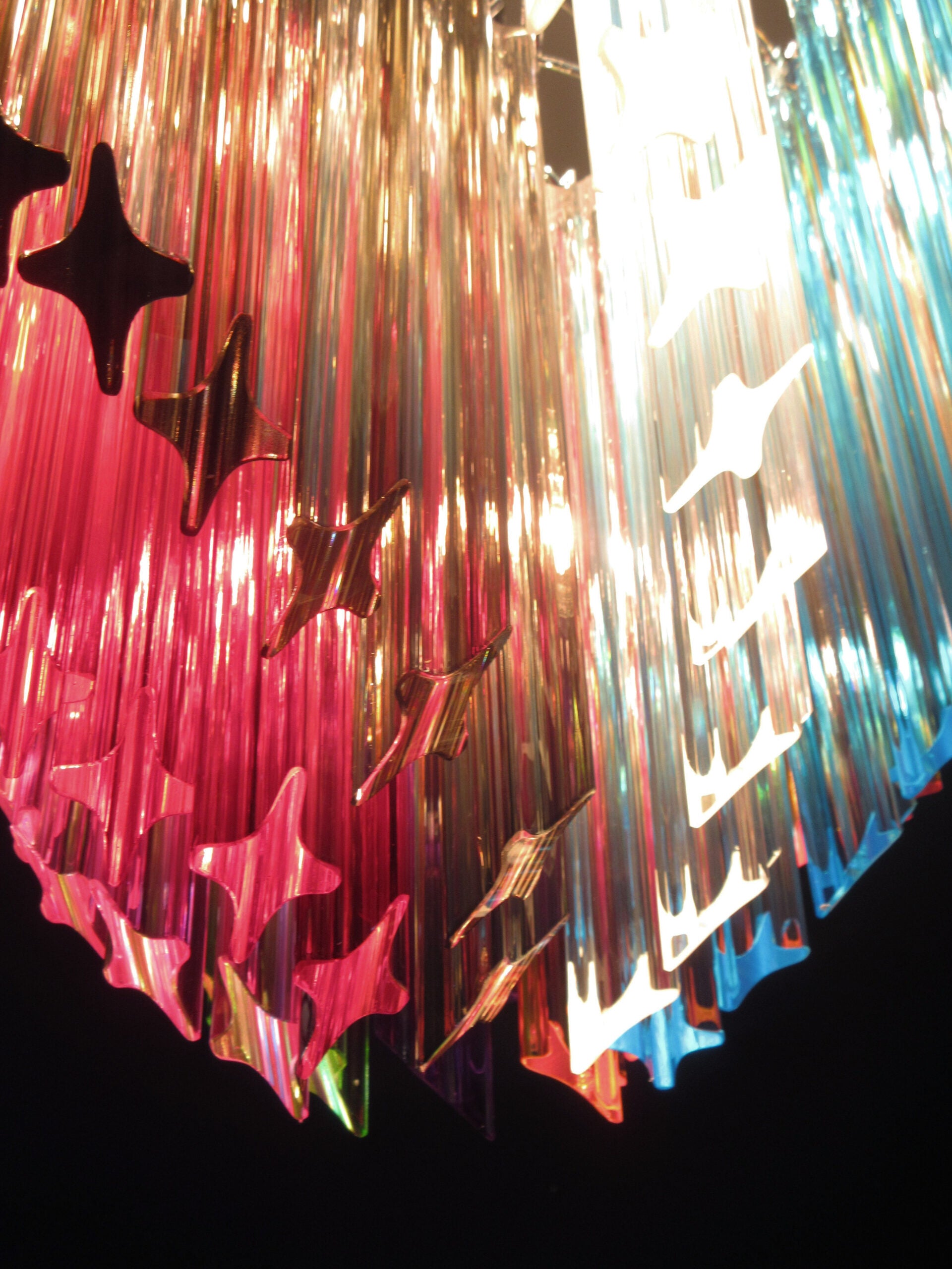 Murano Lysekrone – 200 Multifargede Prismeglass – detalj 9 – Murano Classics