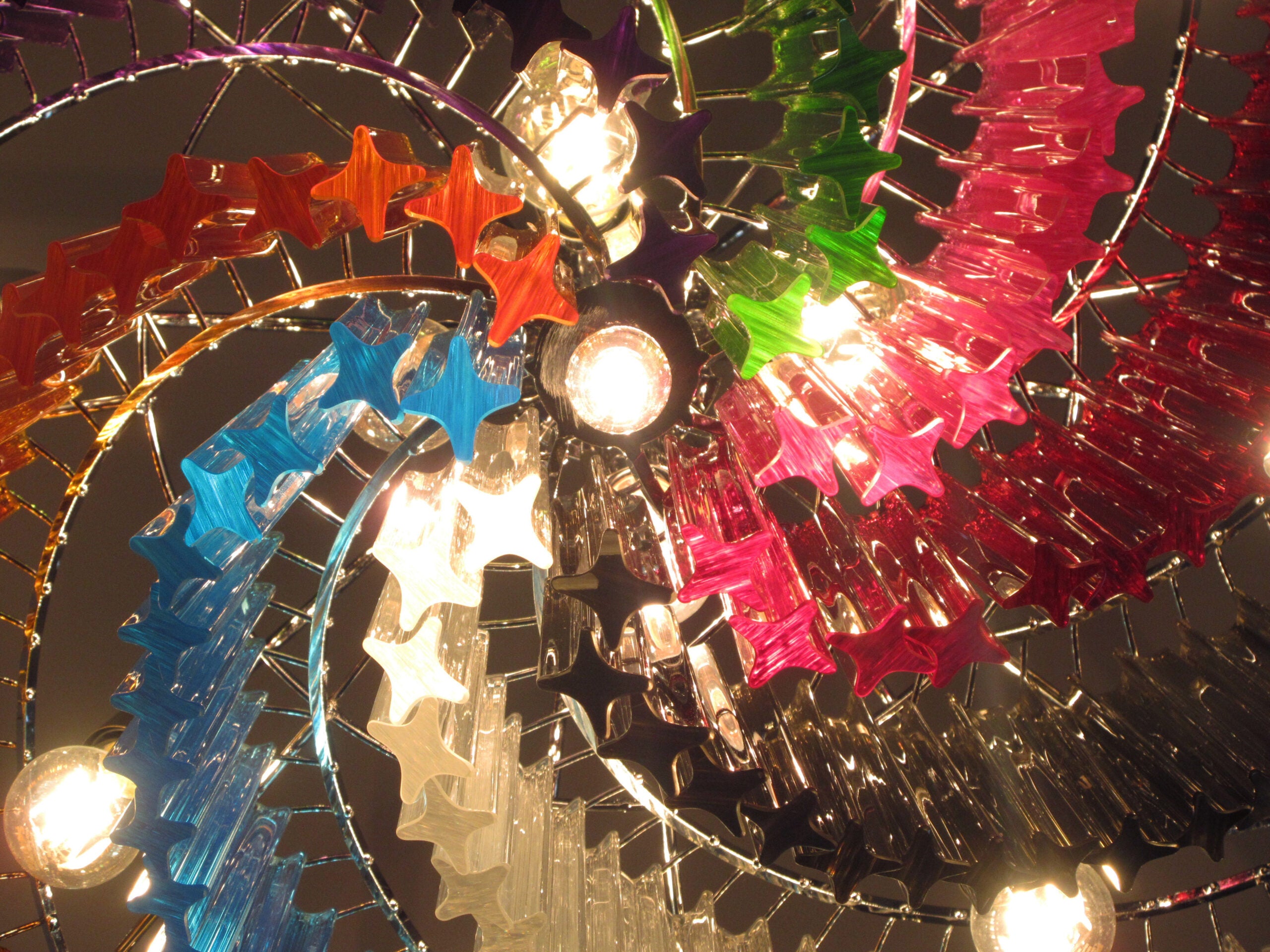 Murano Lysekrone – 200 Multifargede Prismeglass – detalj 10 – Murano Classics