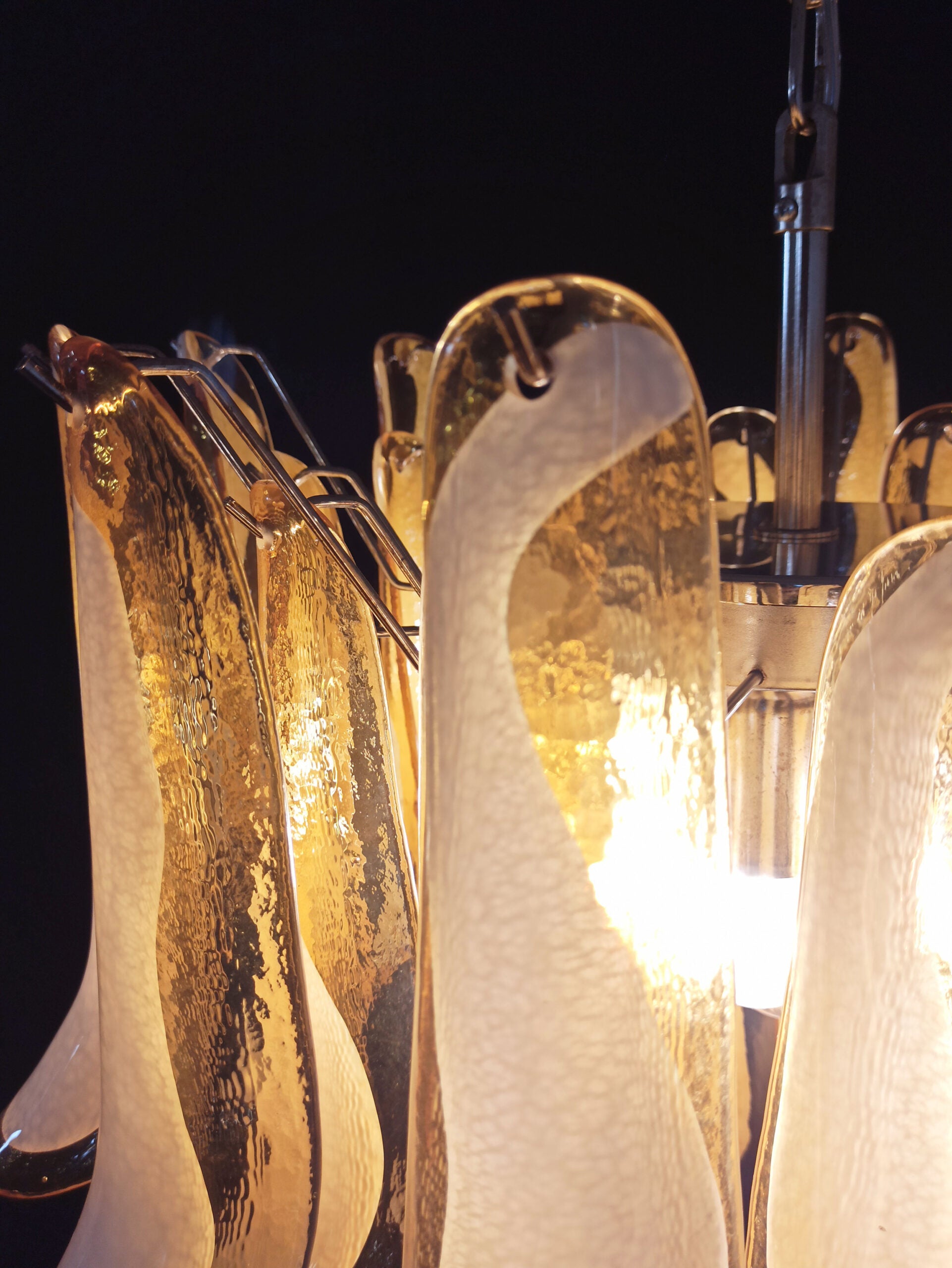 Murano Lysekrone – 36 Gule Konglebladglass – detalj 9 – Murano Classics