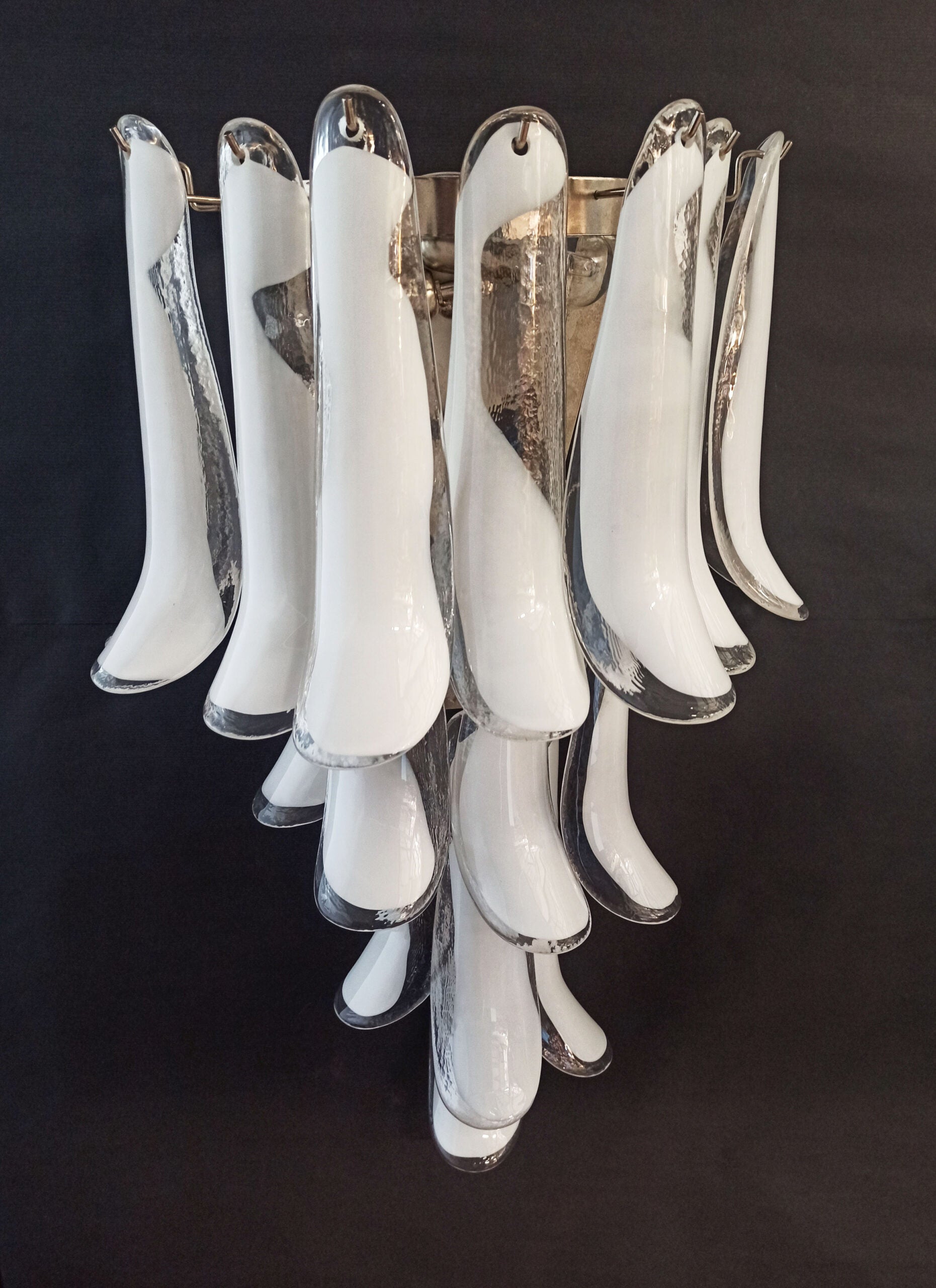 Murano Vegglampe – 16 Hvite Konglebladglass – 2 stk – detalj 9 – Murano Classics