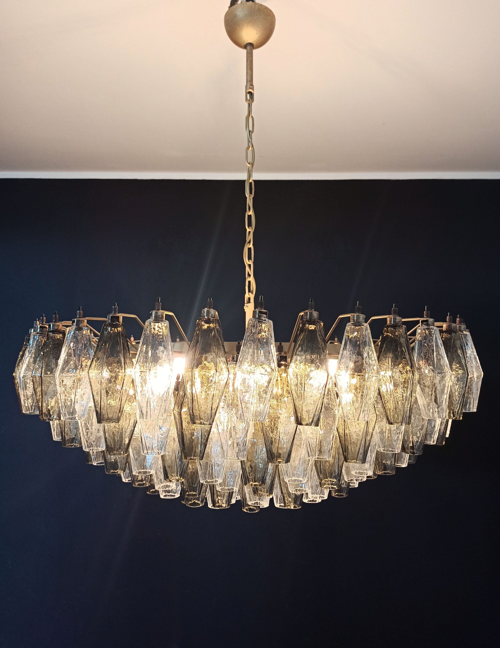 Murano Lysekrone – 185 Klare og Røykfargede Poliedriglass – detalj 2 – Murano Classics