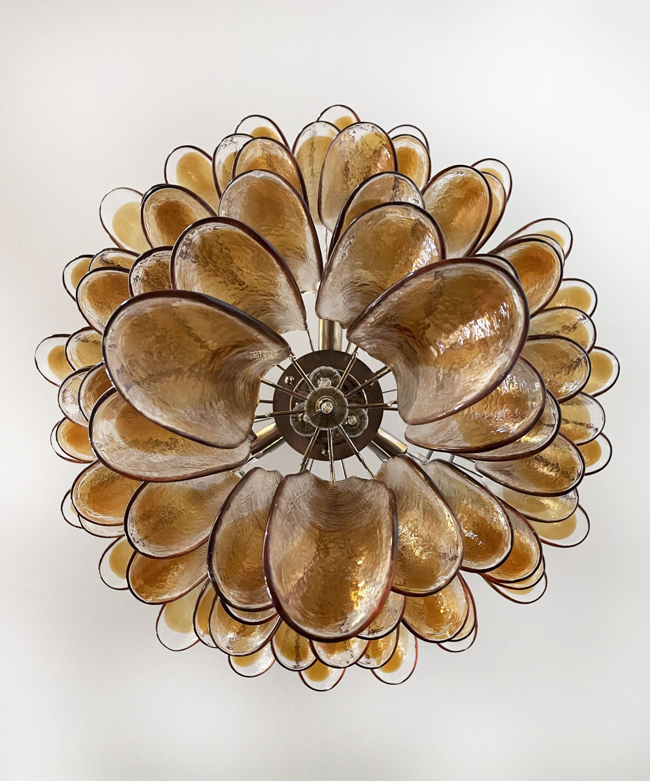 Murano Lysekrone – 75 Gule Konglebladglass – detalj 1 – Murano Classics