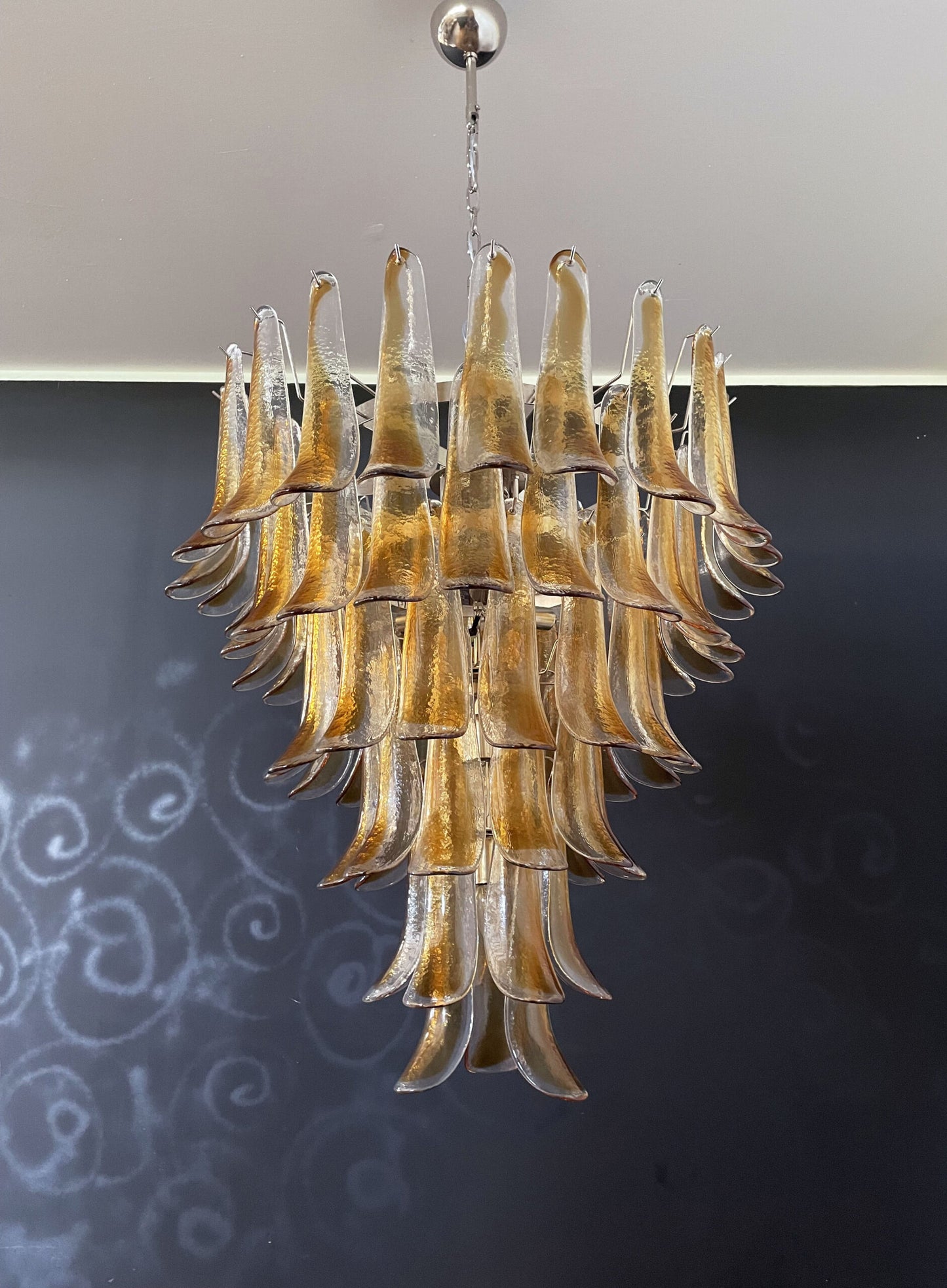 Murano Lysekrone | 75 Gule Konglebladglass