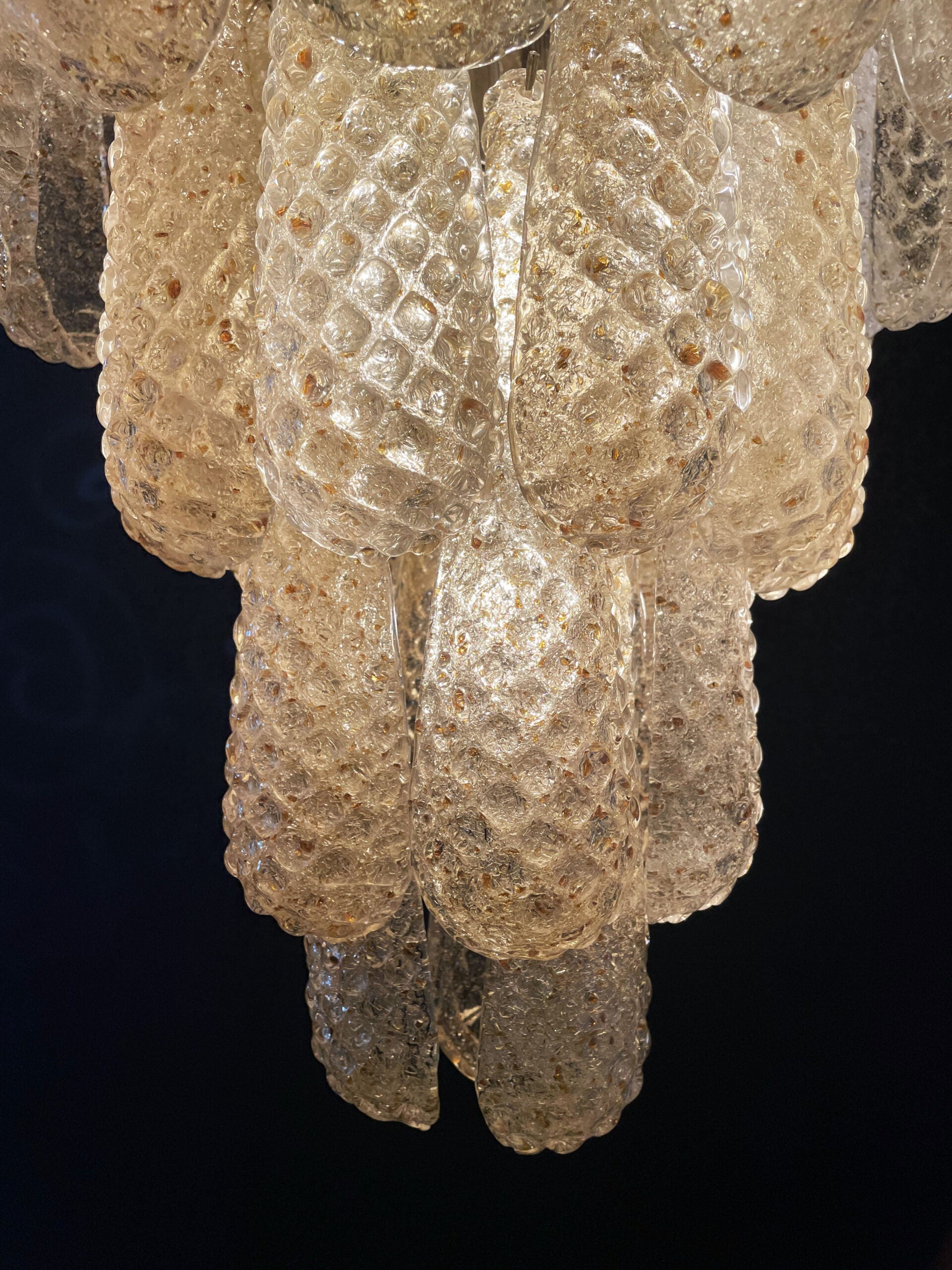Murano Lysekrone – 75 Gule Dråpeglass – detalj 4 – Murano Classics