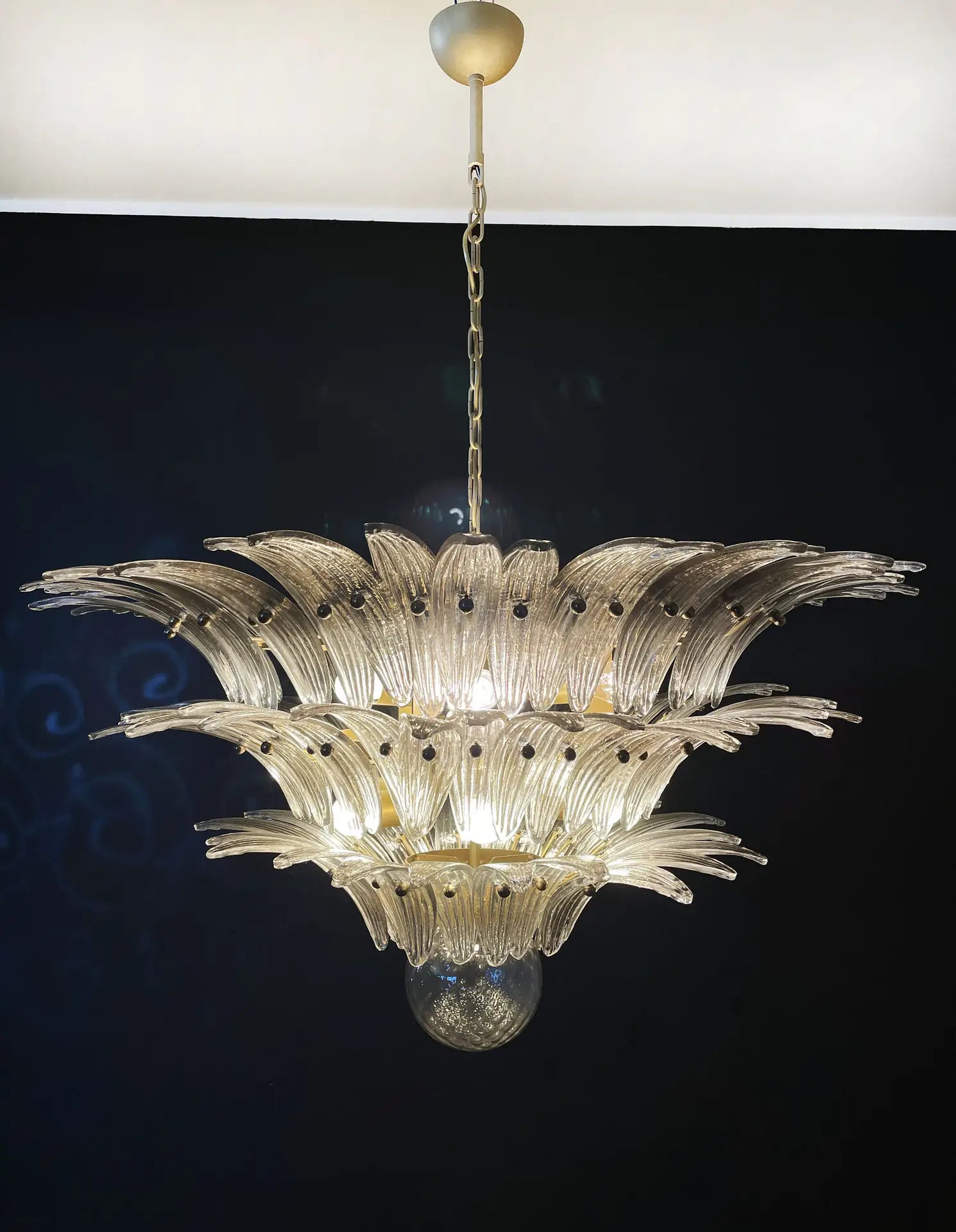 Murano Lysekrone – 104 Røykfargede Palmeglass – detalj 7 – Murano Classics