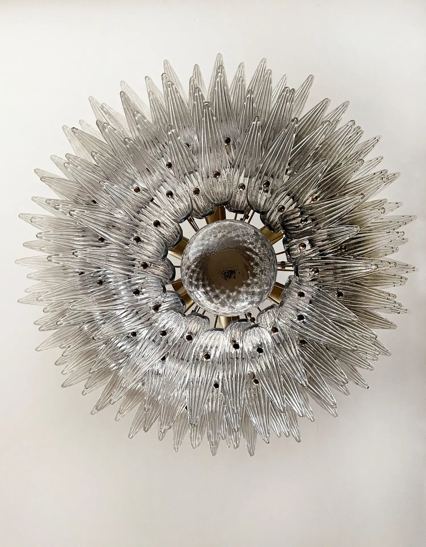 Murano Lysekrone – 163 Røykfargede Palmeglass – detalj 1 – Murano Classics