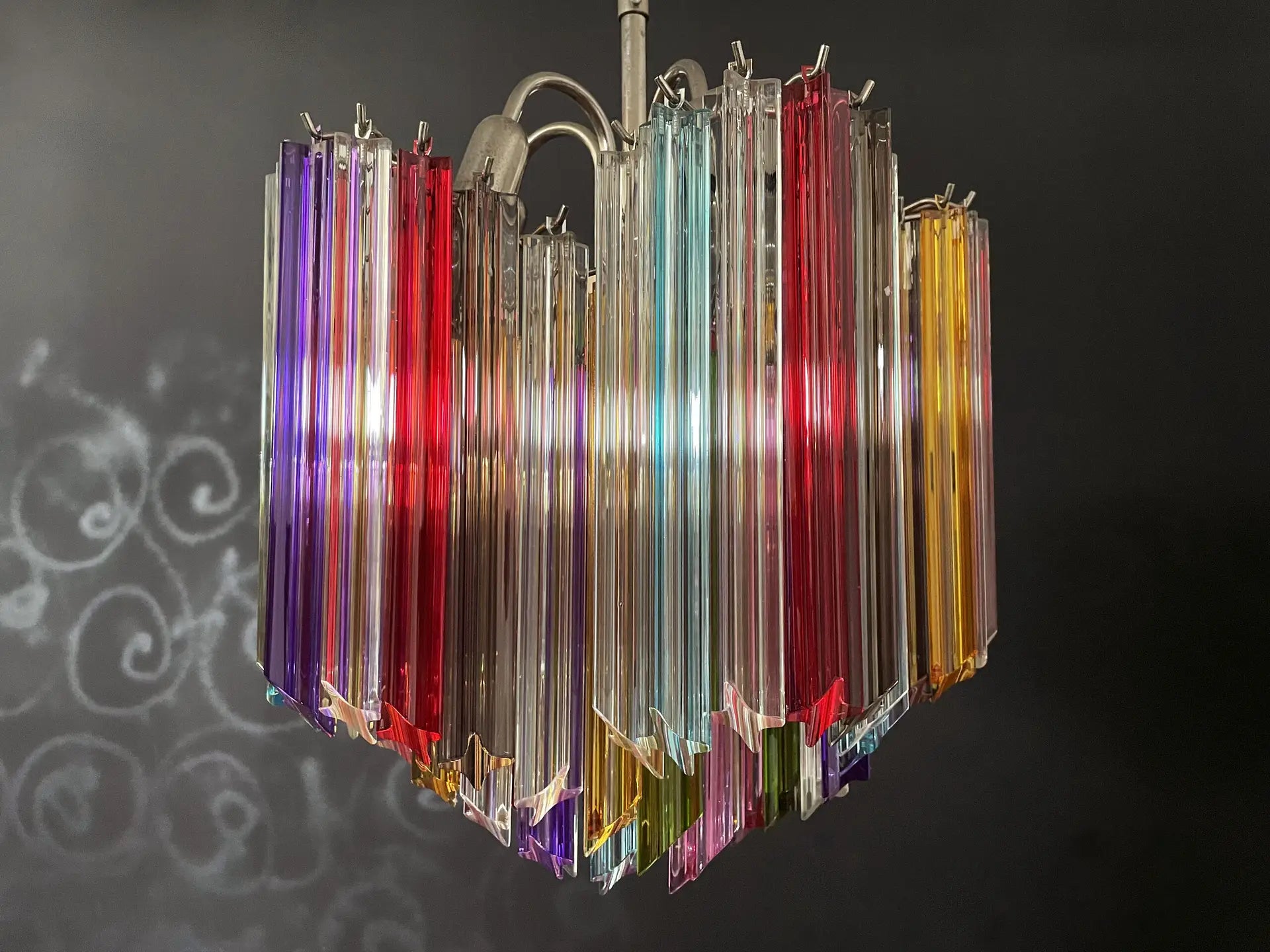 Murano Lysekrone – 60 Multifargede Prismeglass – detalj 6 – Murano Classics