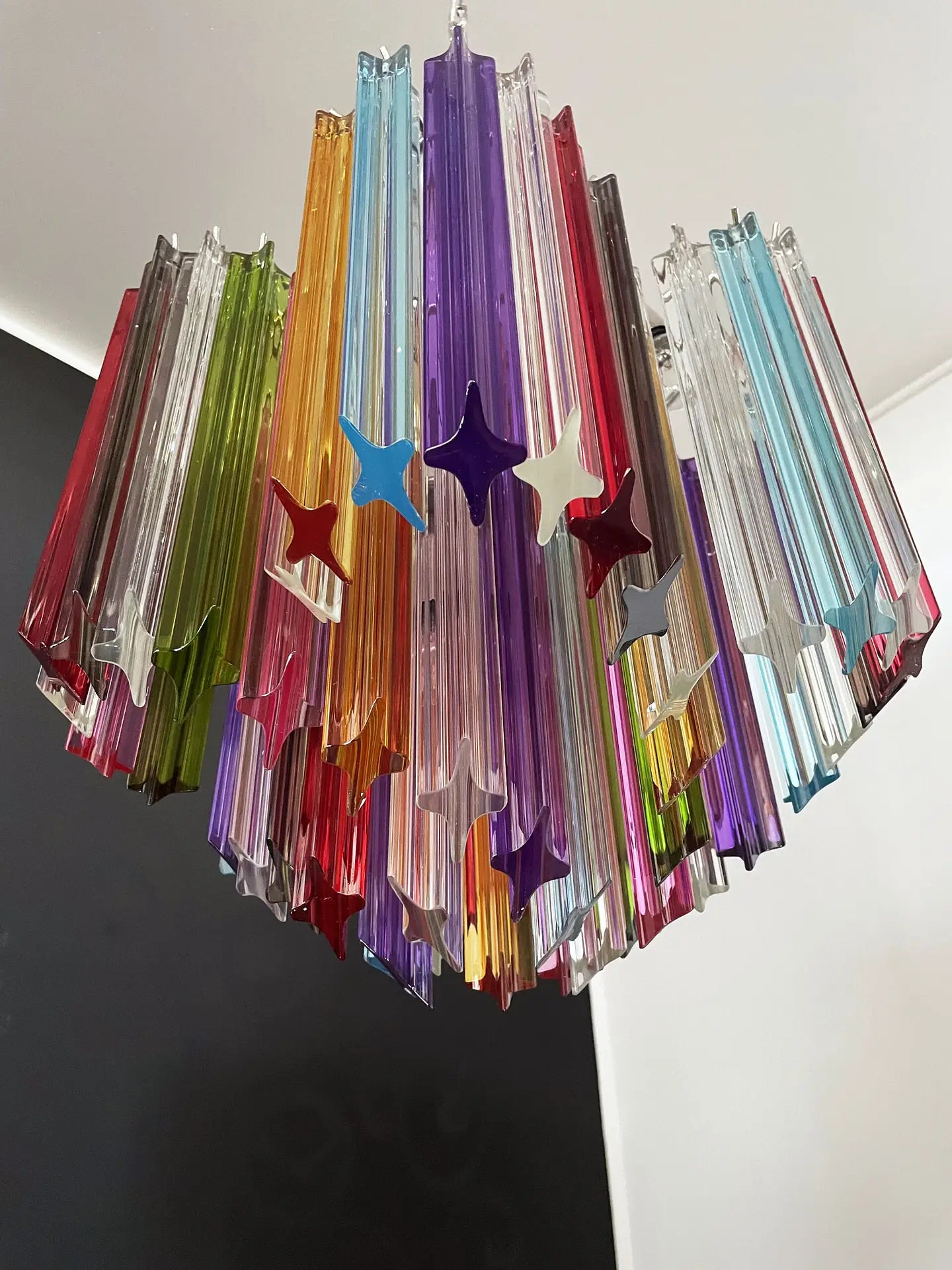 Murano Lysekrone – 60 Multifargede Prismeglass – detalj 3 – Murano Classics