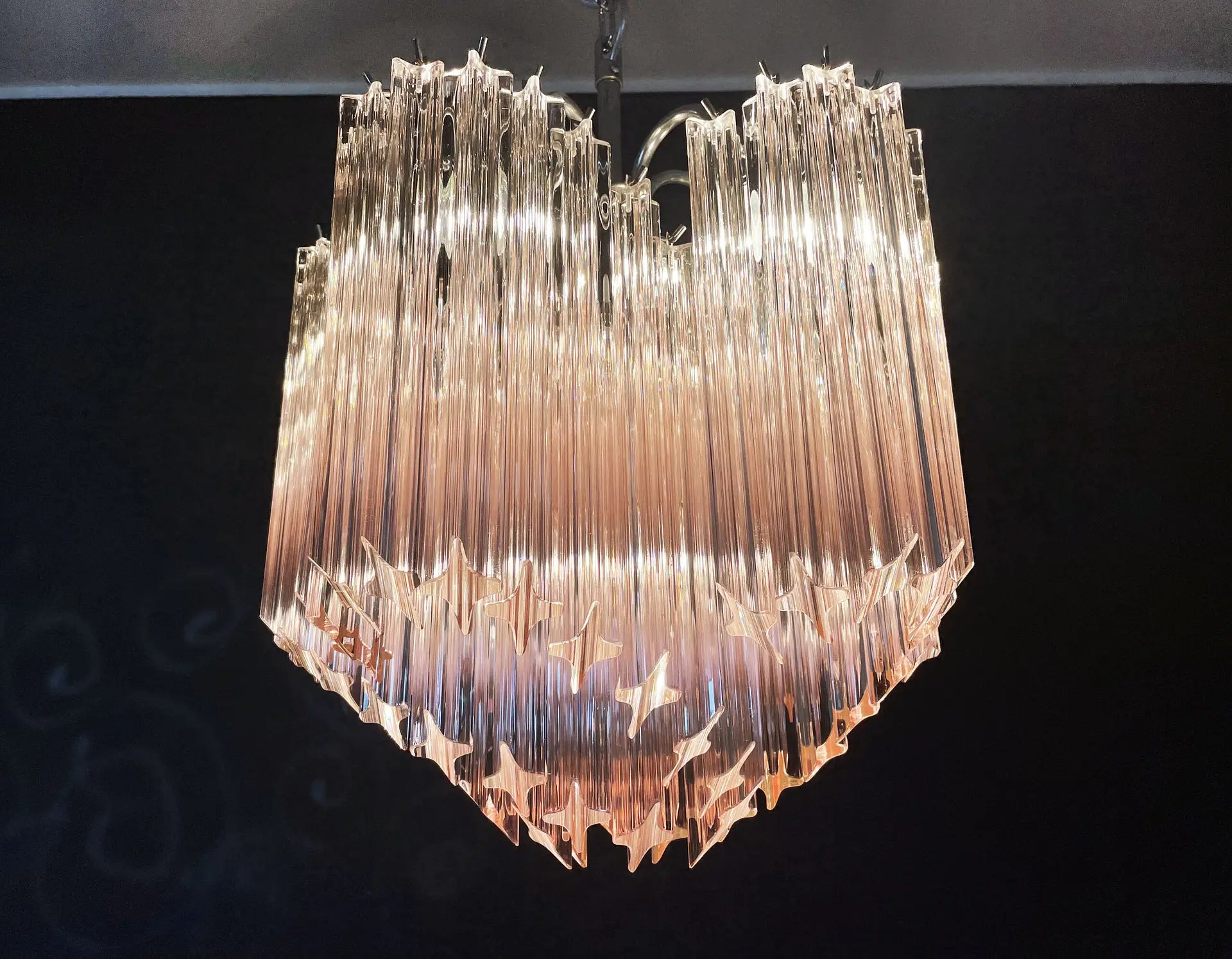 Murano Lysekrone – 60 Rosa Prismeglass – detalj 4 – Murano Classics