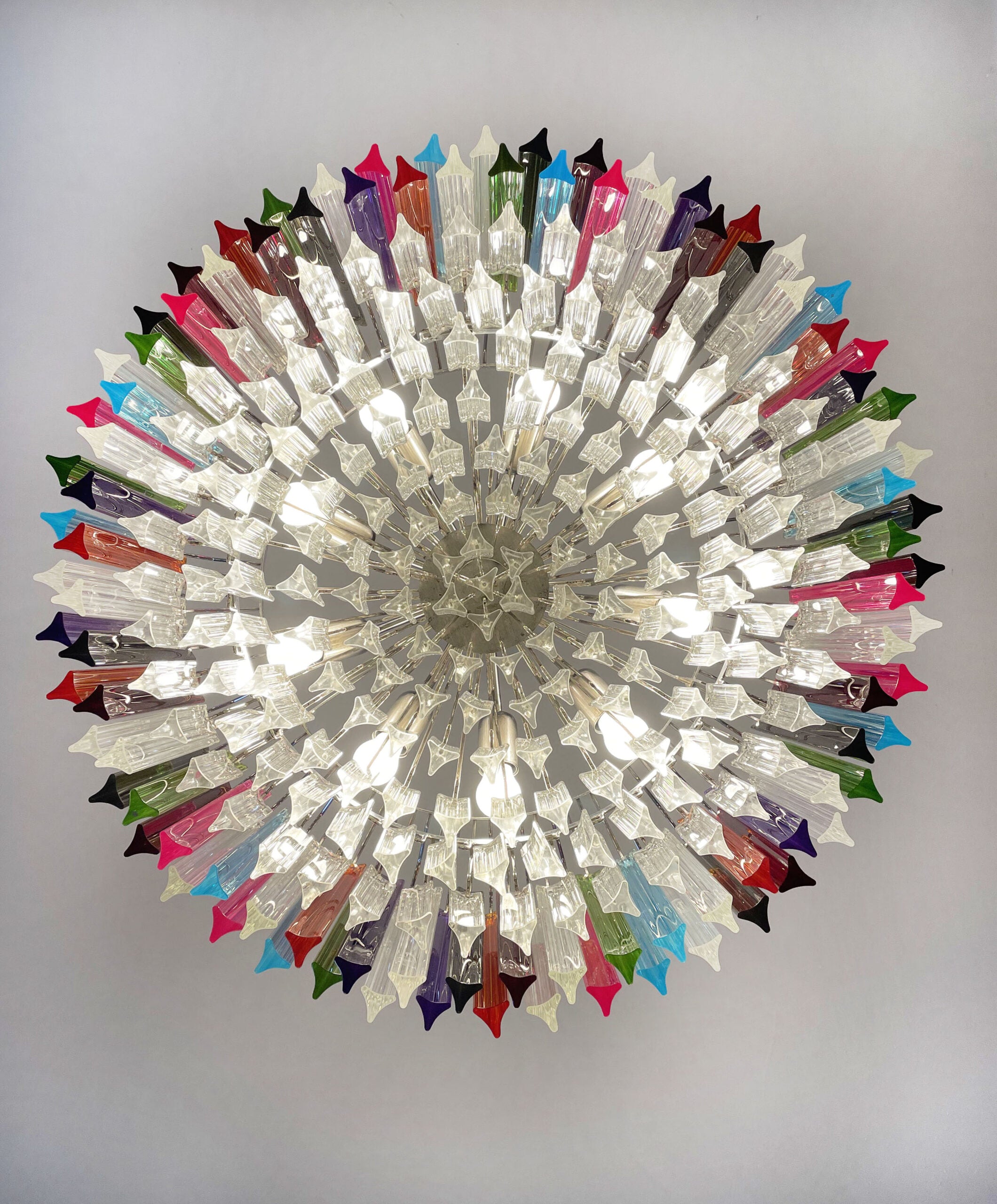 Murano Lysekrone – 265 Multifargede Prismeglass – detalj 1 – Murano Classics