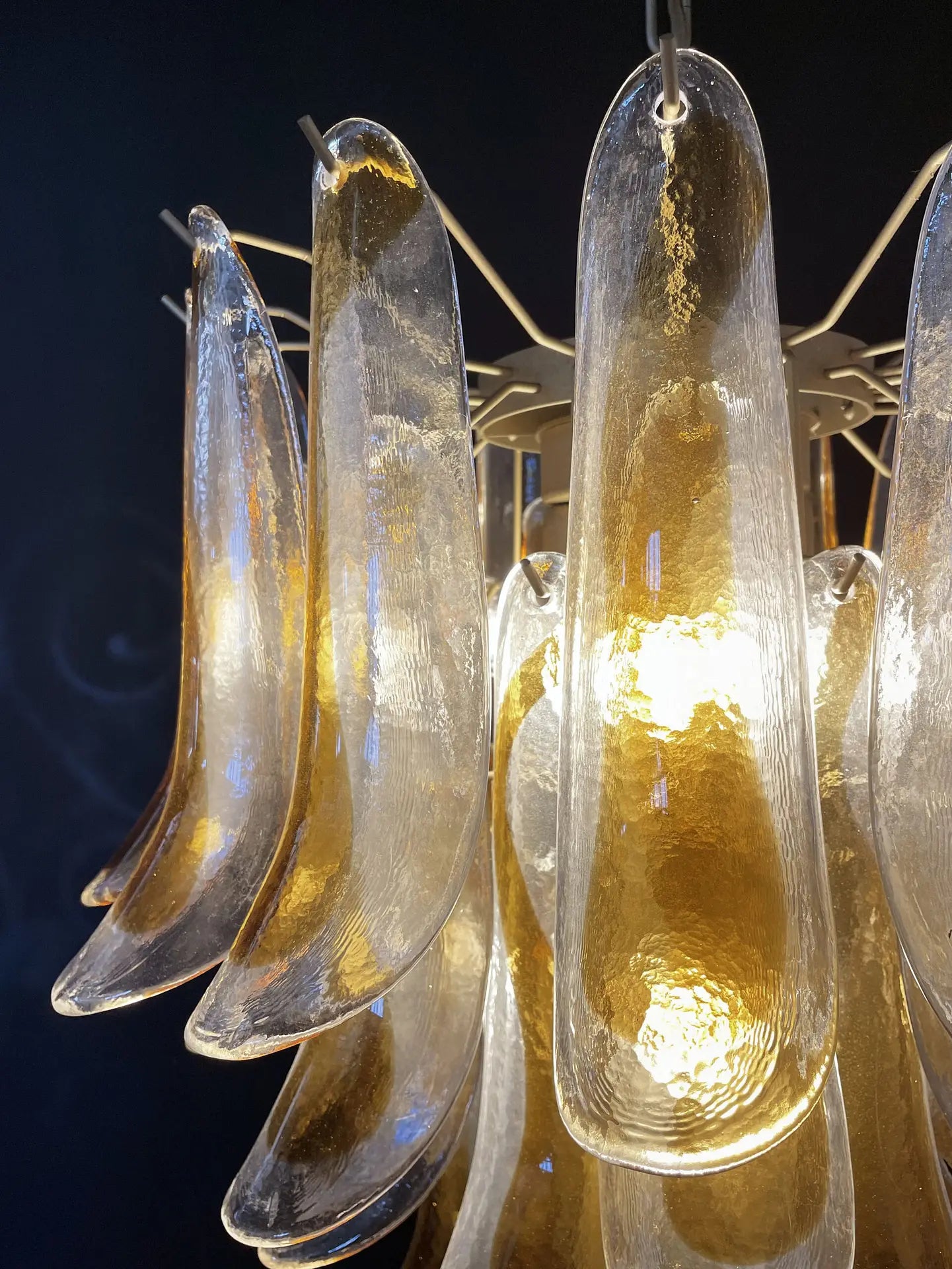 Murano Lysekrone – 41 Gule Konglebladglass – detalj 10 – Murano Classics