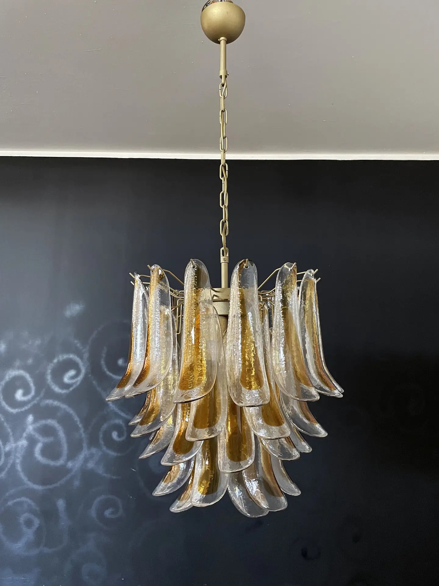 Murano Lysekrone | 41 Gule Konglebladglass