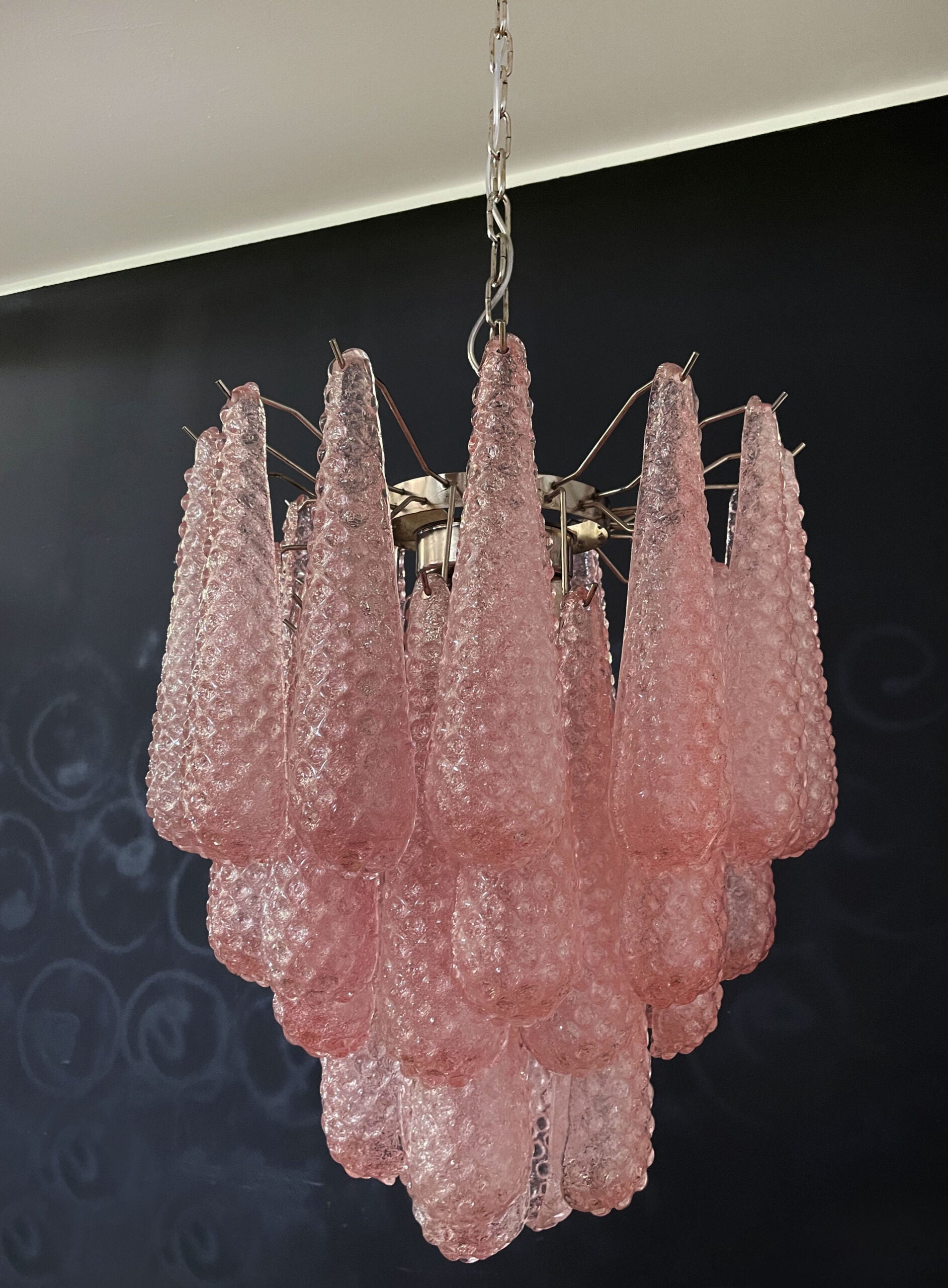 Murano Lysekrone – 41 Rosa Dråpeglass – detalj 3 – Murano Classics