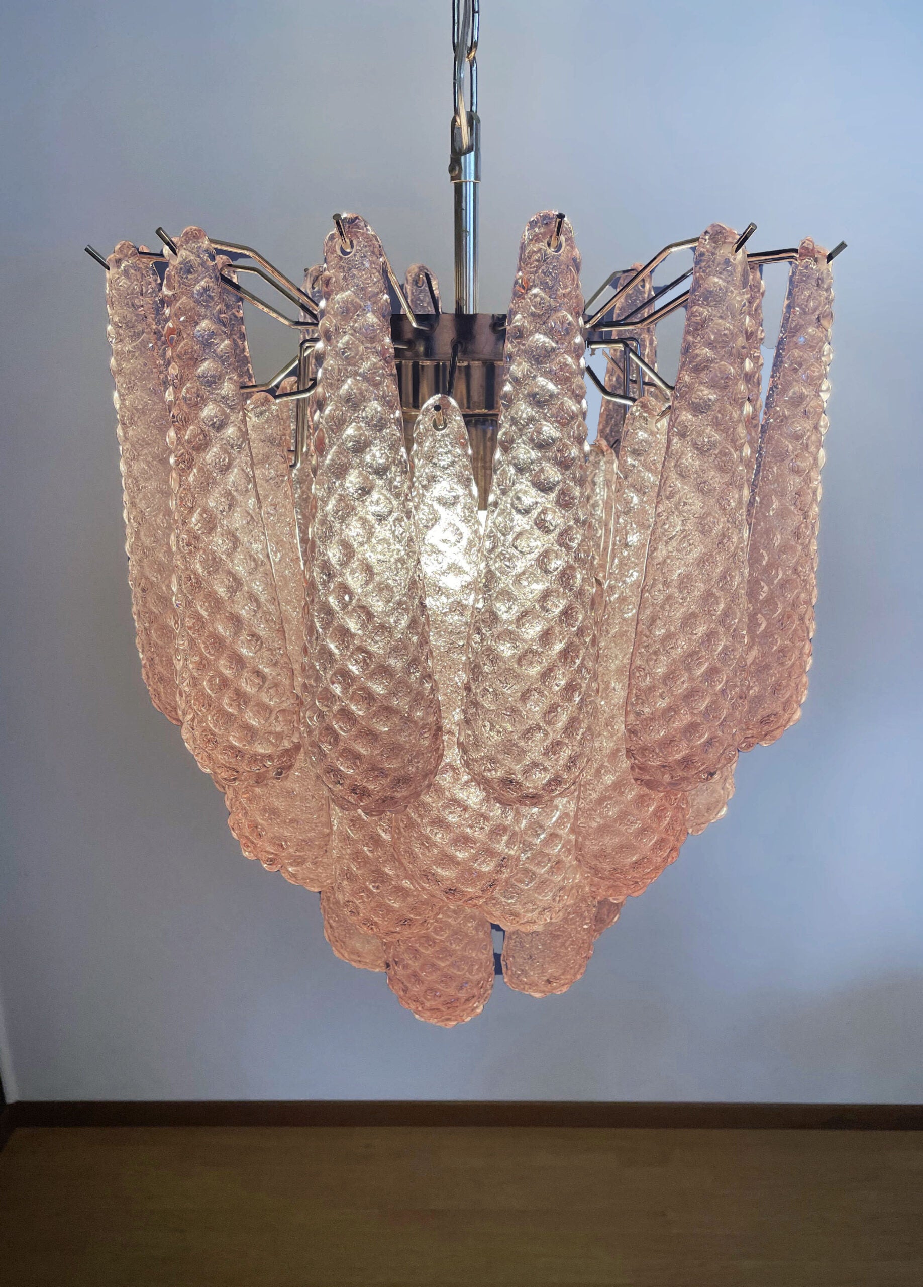 Murano Lysekrone – 41 Rosa Dråpeglass – detalj 4 – Murano Classics