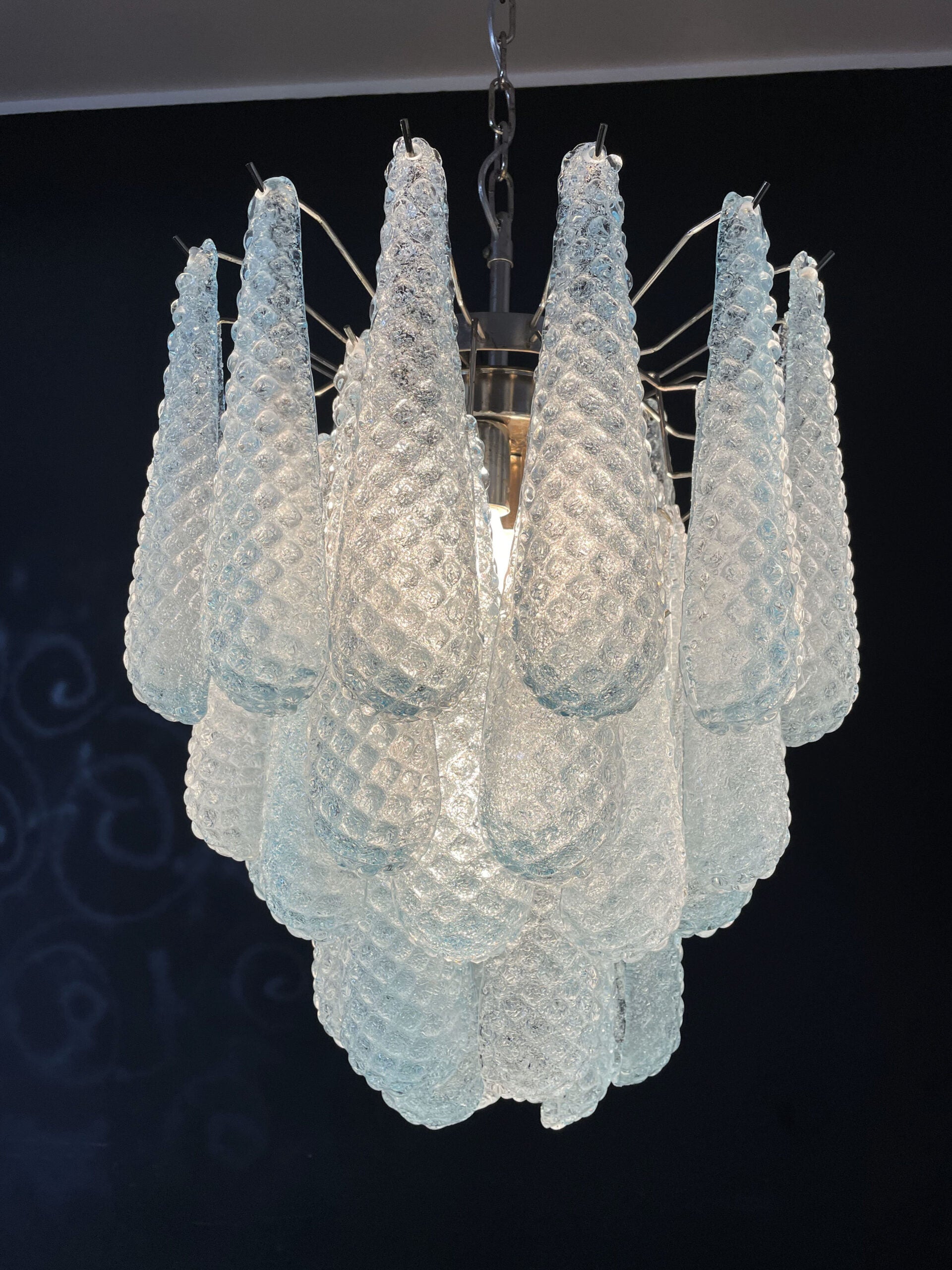 Murano Lysekrone – 41 Blå Dråpeglass – detalj 5 – Murano Classics